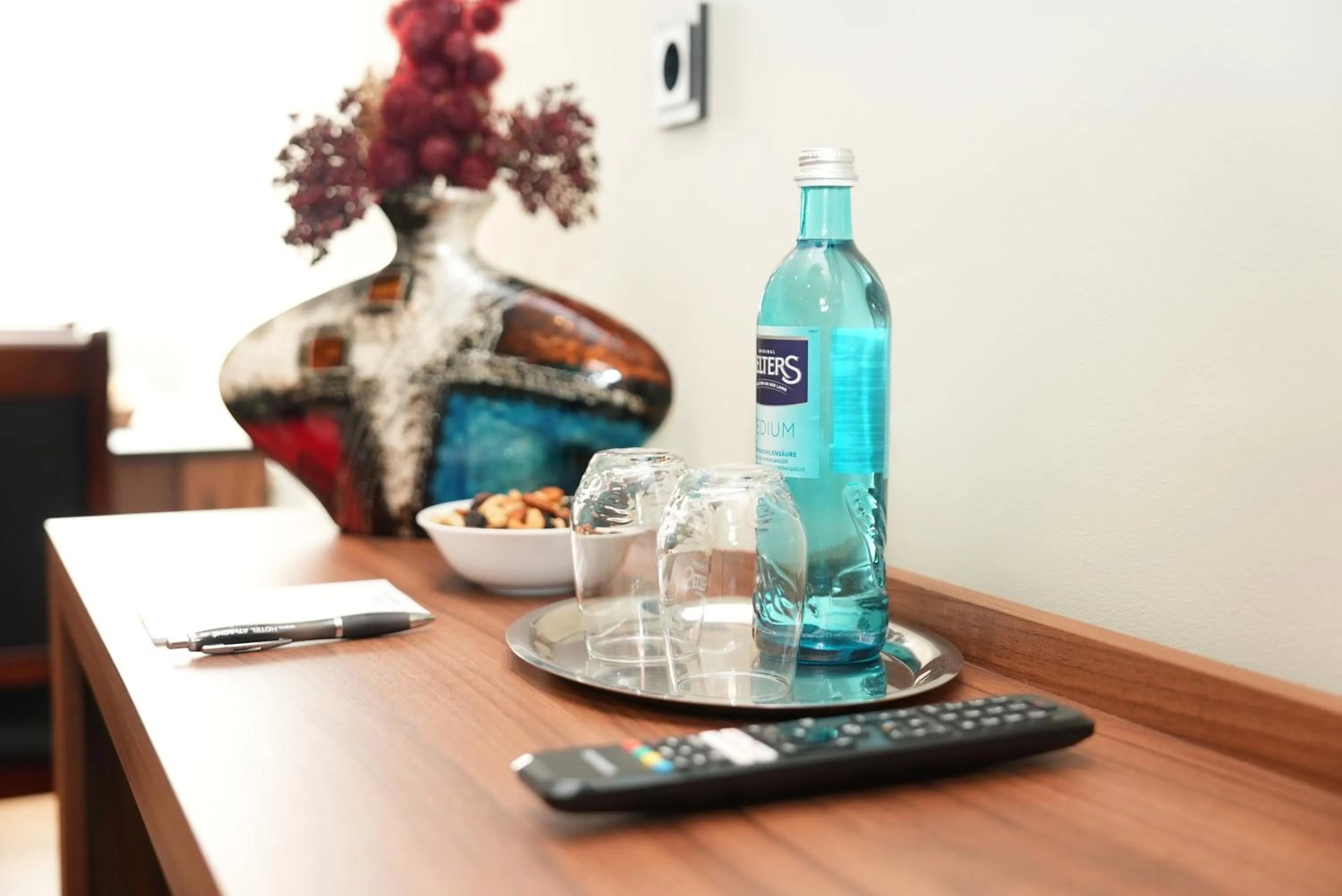 Food and drinks in Hotel Attaché an der Messe