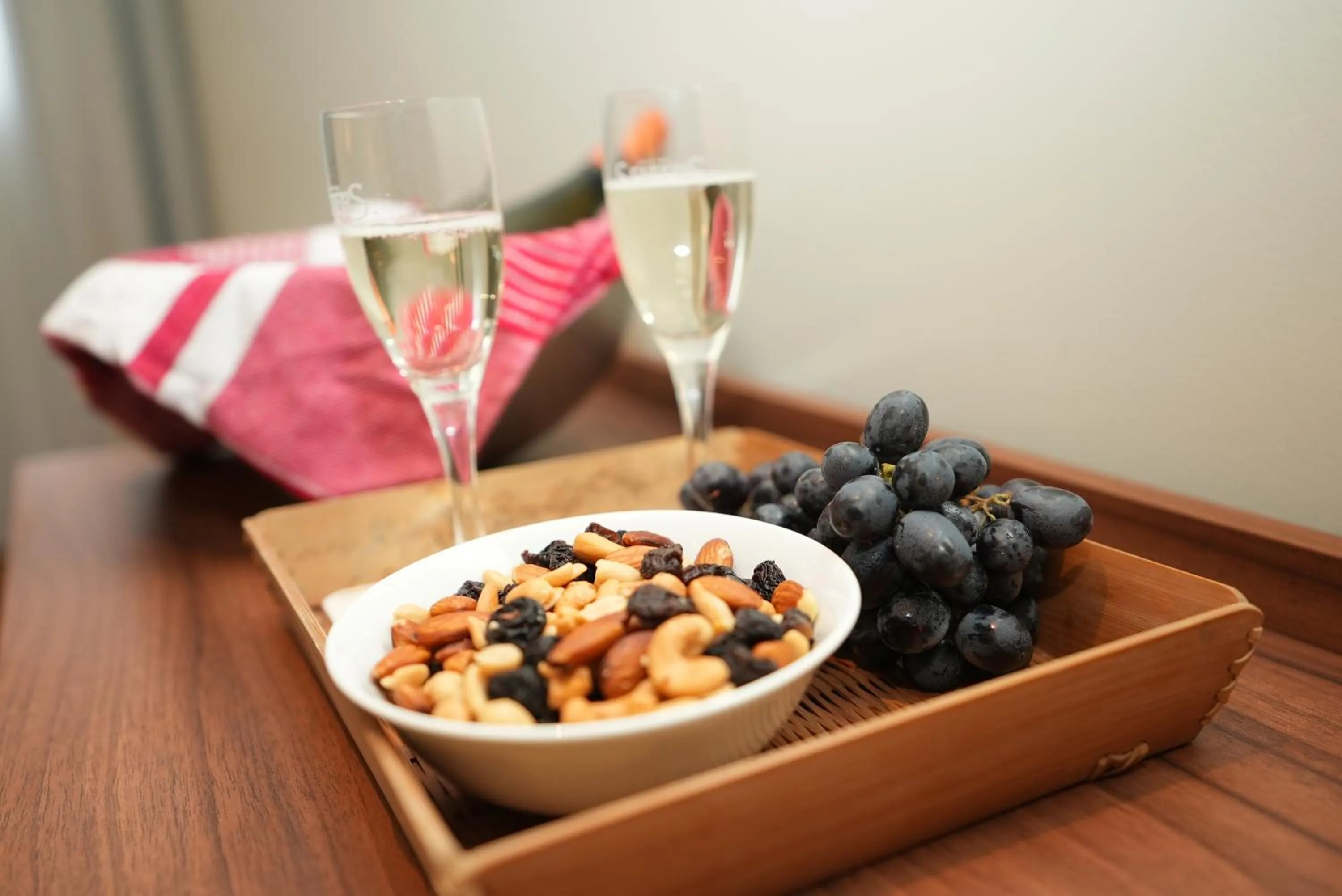 Food and drinks in Hotel Attaché an der Messe