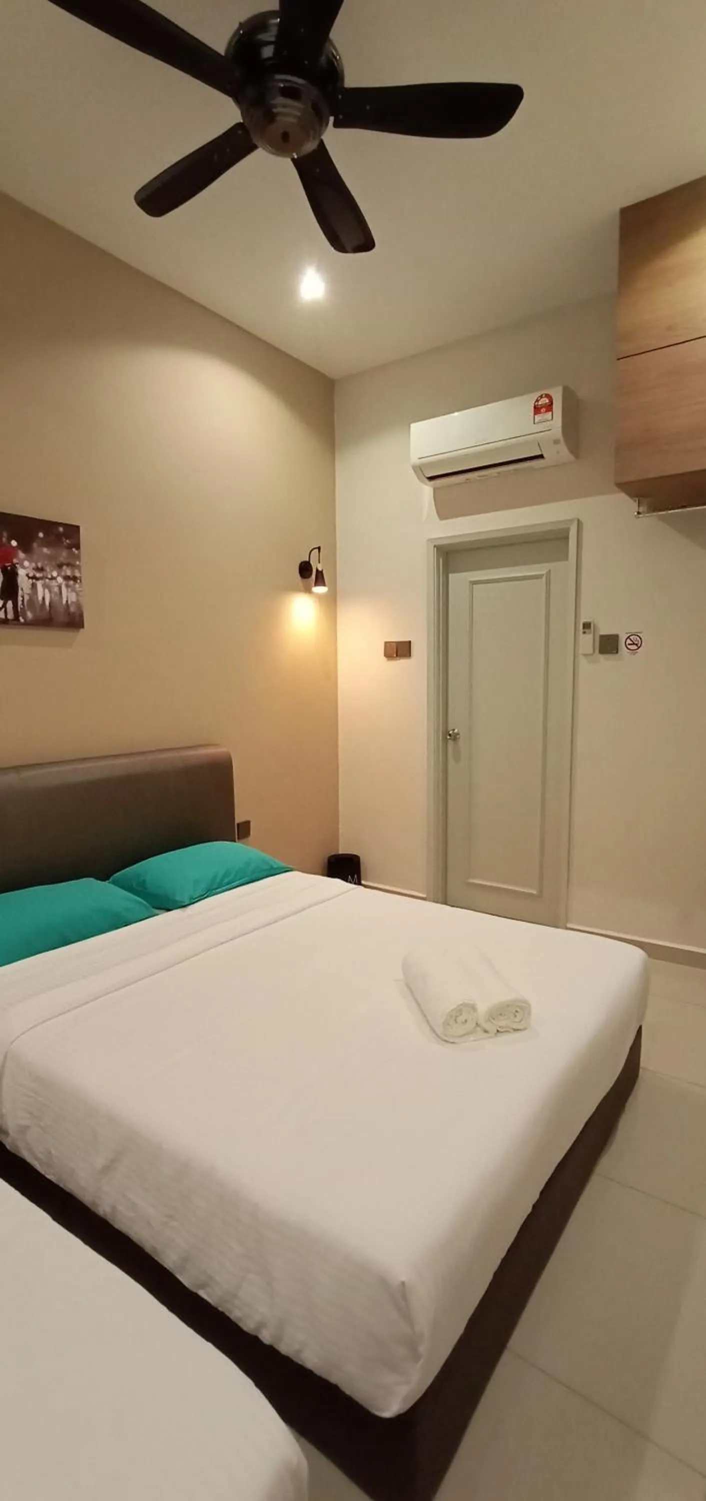 Bed in Austin Mahkota