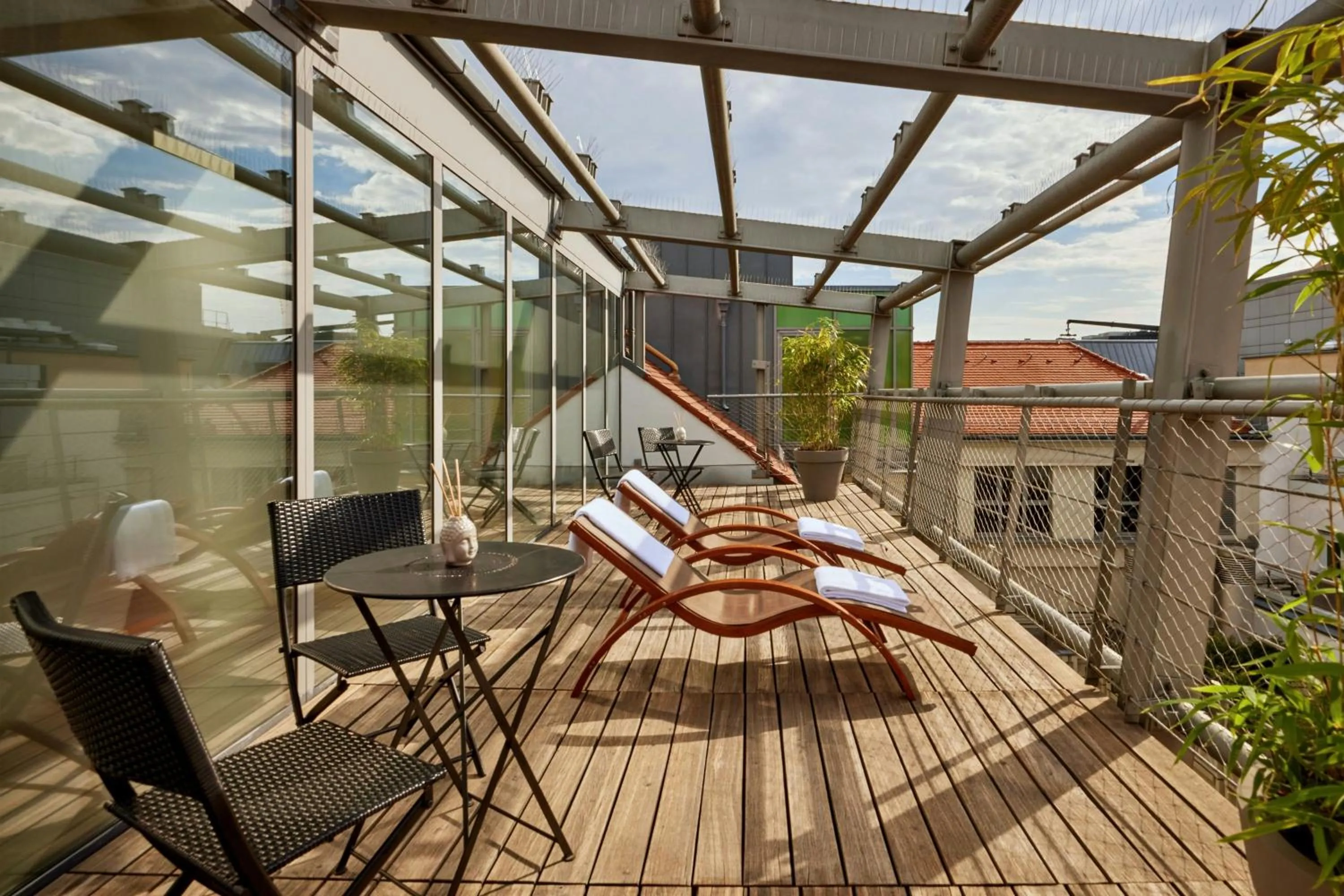 Spa and wellness centre/facilities in Hotel Luc, Autograph Collection