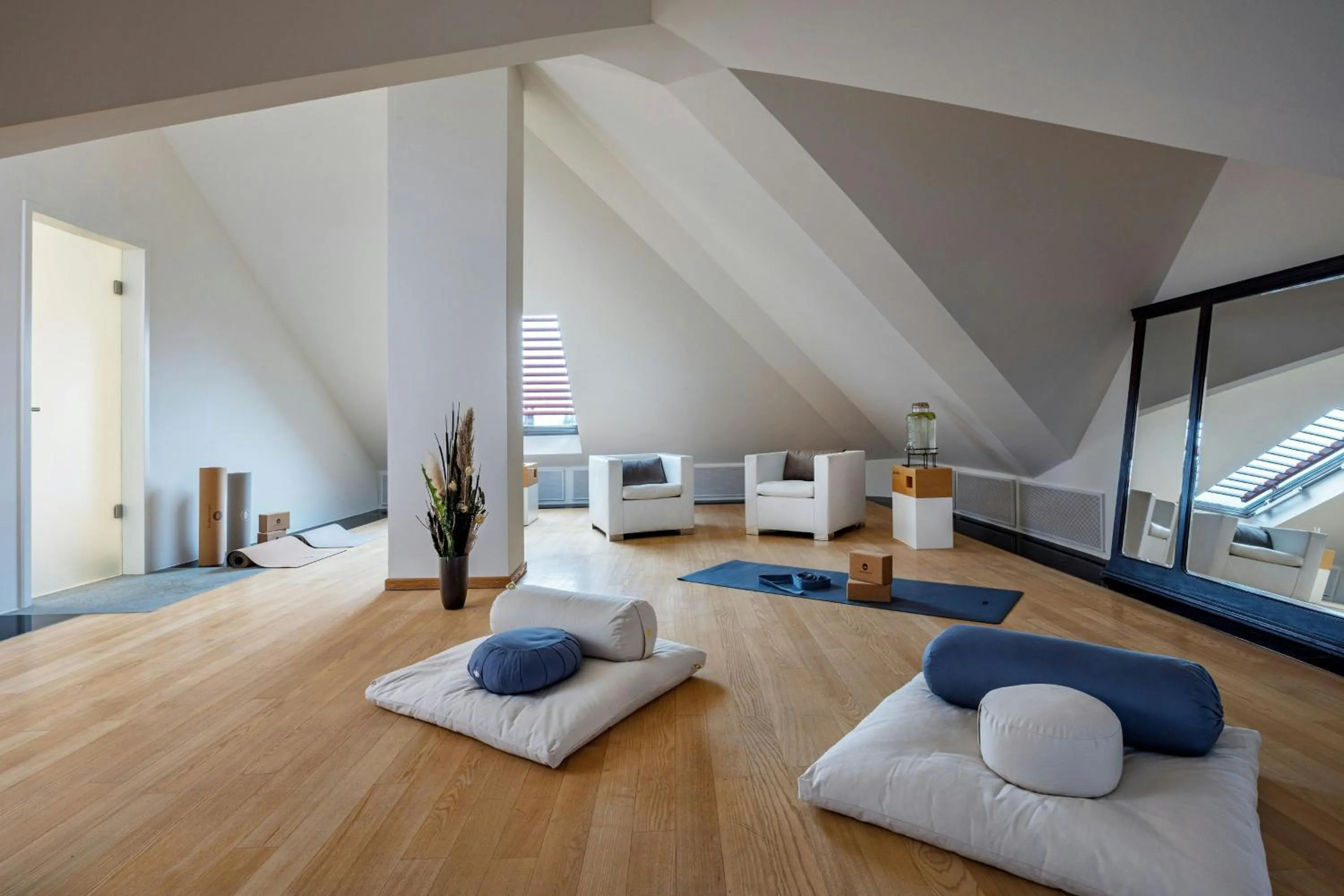 Fitness centre/facilities in Hotel Luc, Autograph Collection