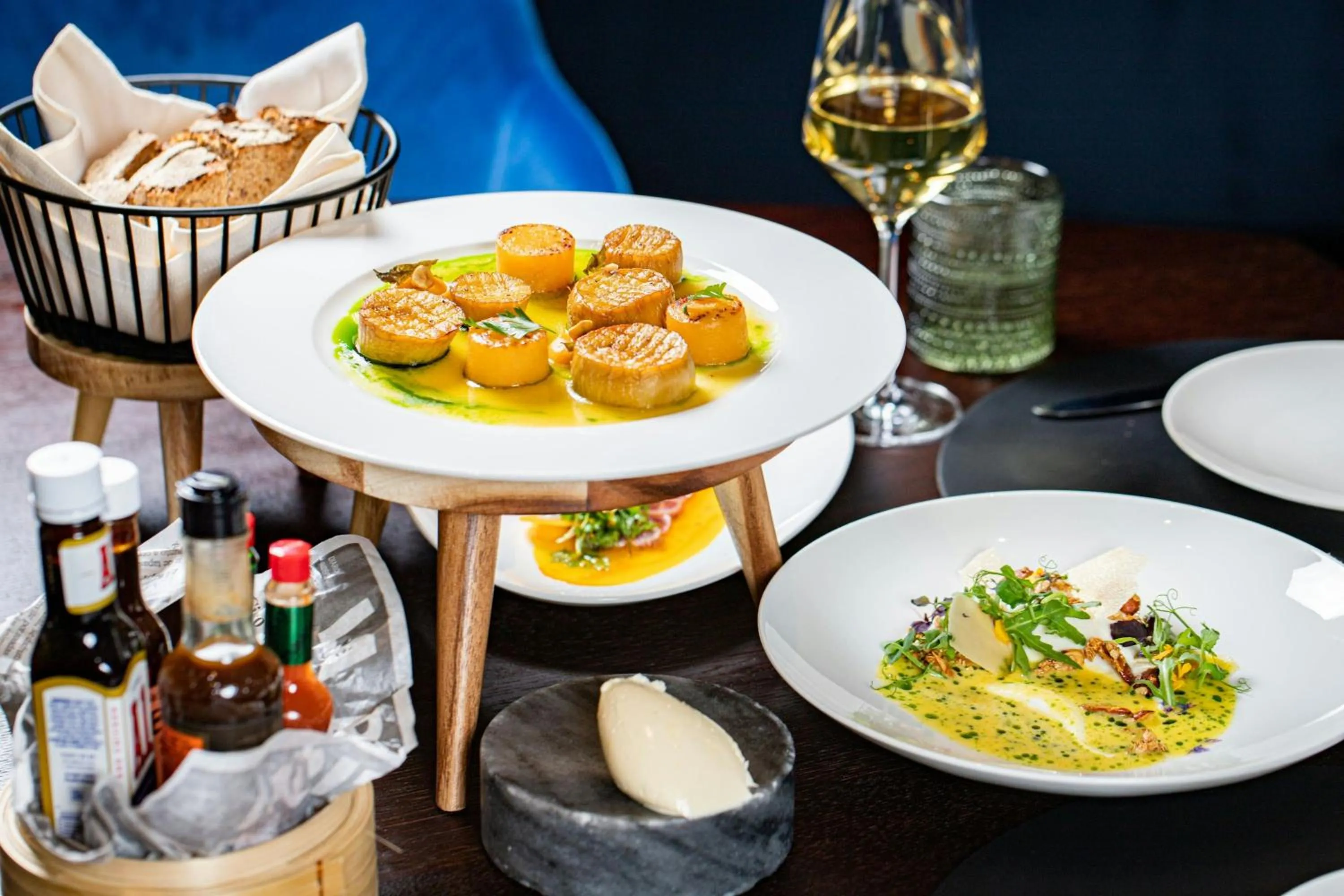 Restaurant/places to eat in Hotel Luc, Autograph Collection