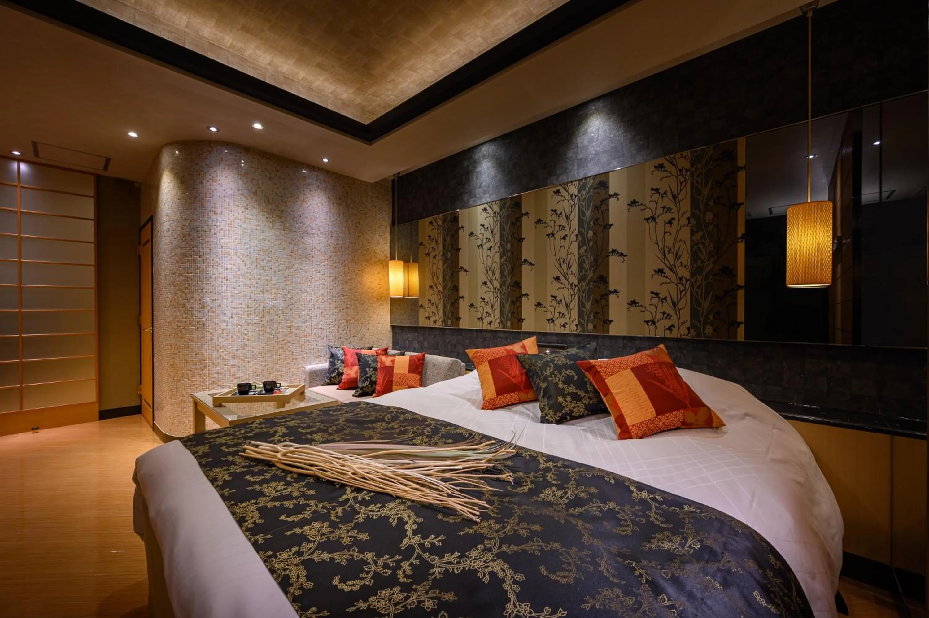 Bed in HOTEL C.KOHOKU