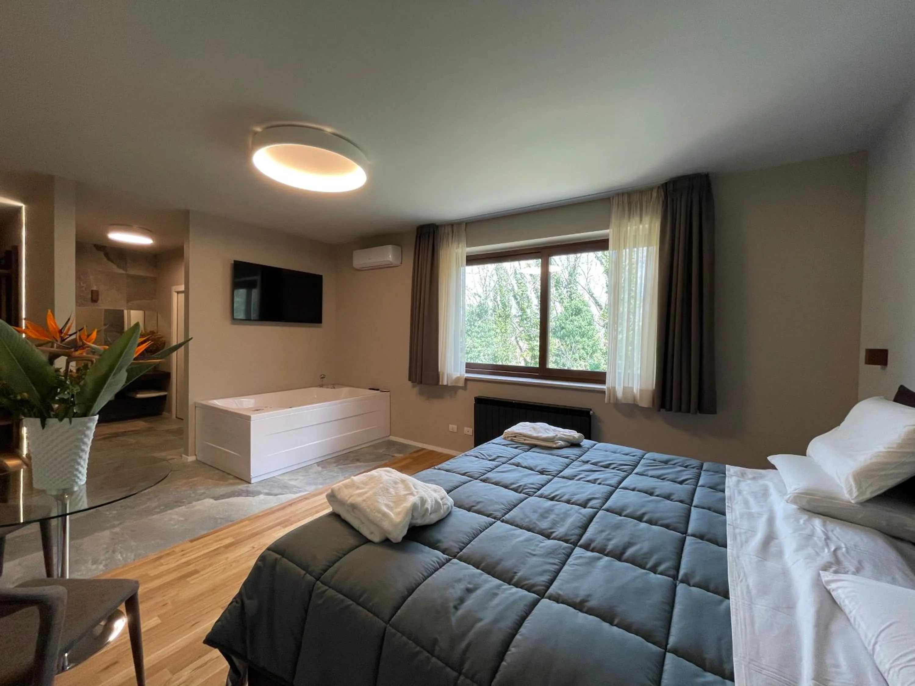 Bed in Aminta Resort