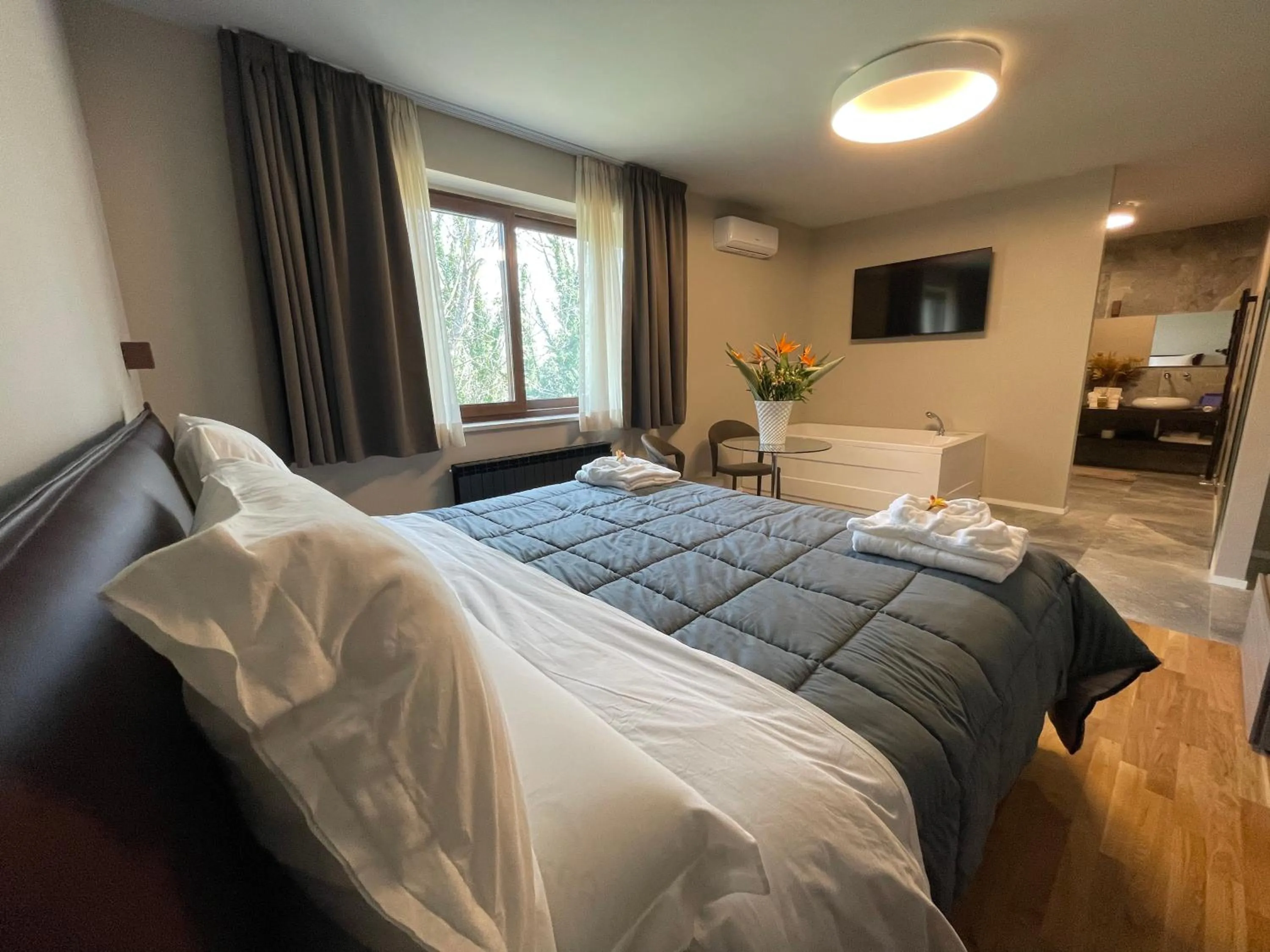 Bed in Aminta Resort