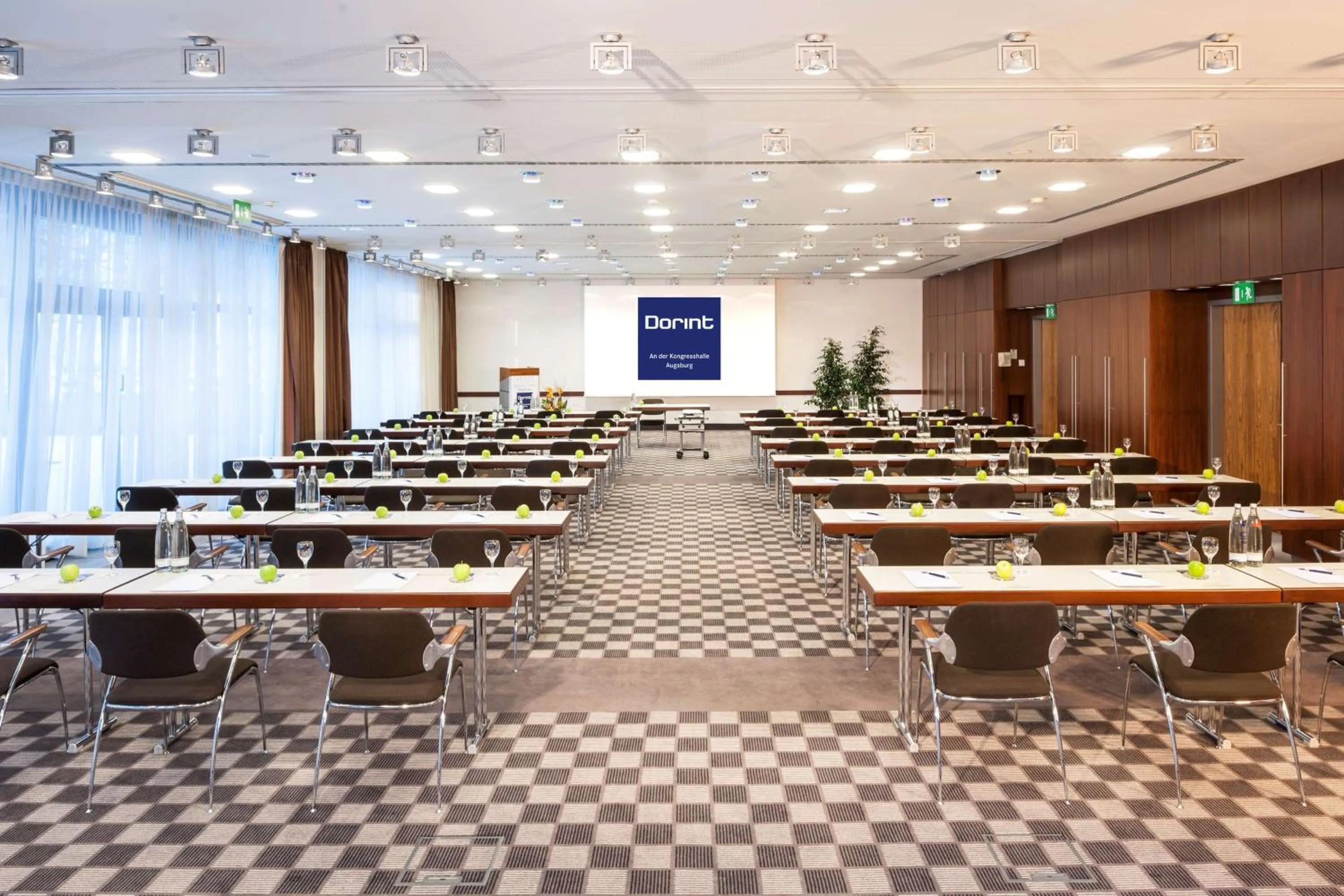 On site in Dorint An der Kongresshalle Augsburg
