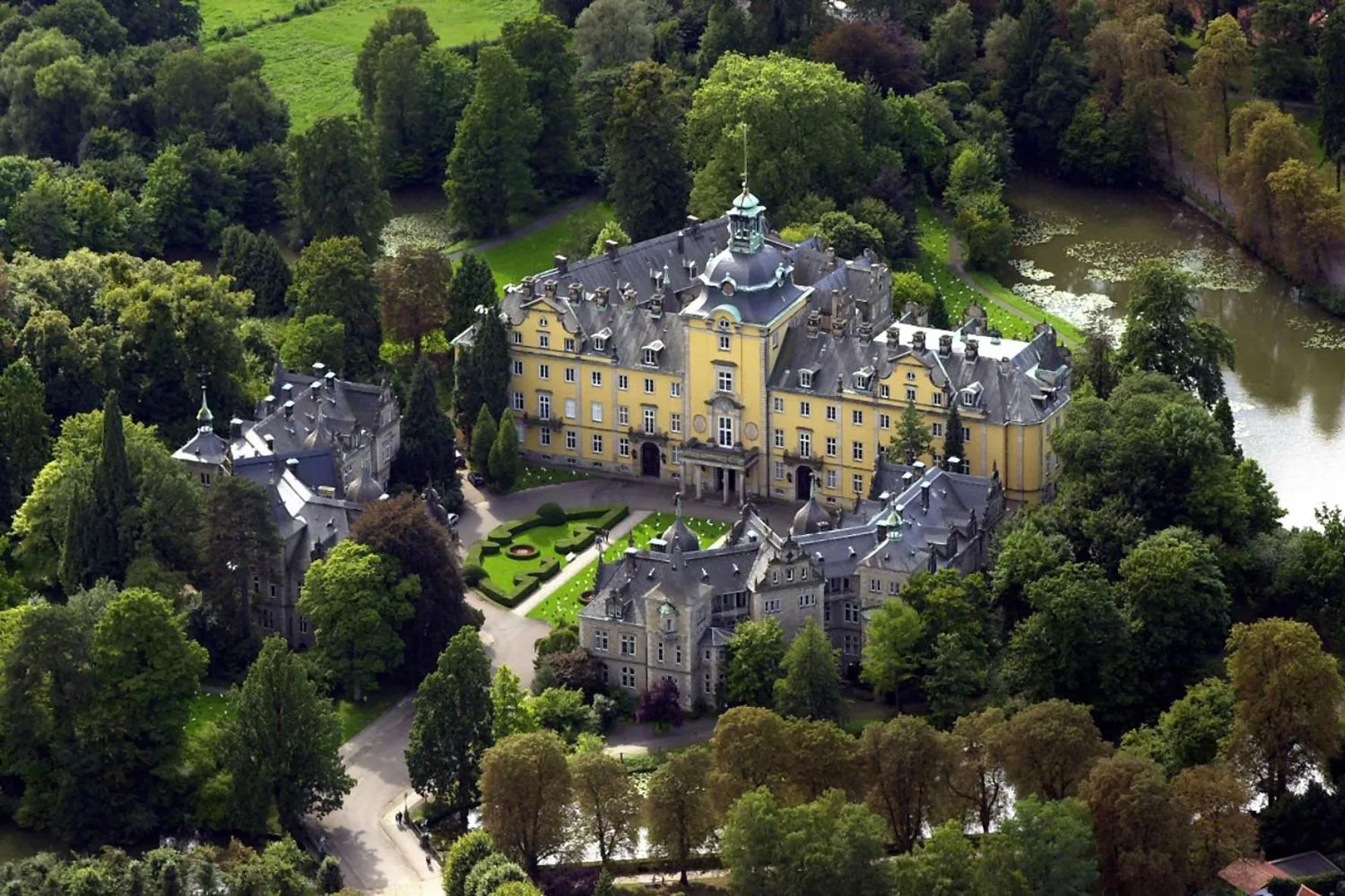 Bird's eye view in Kurvilla Fürstin Pauline