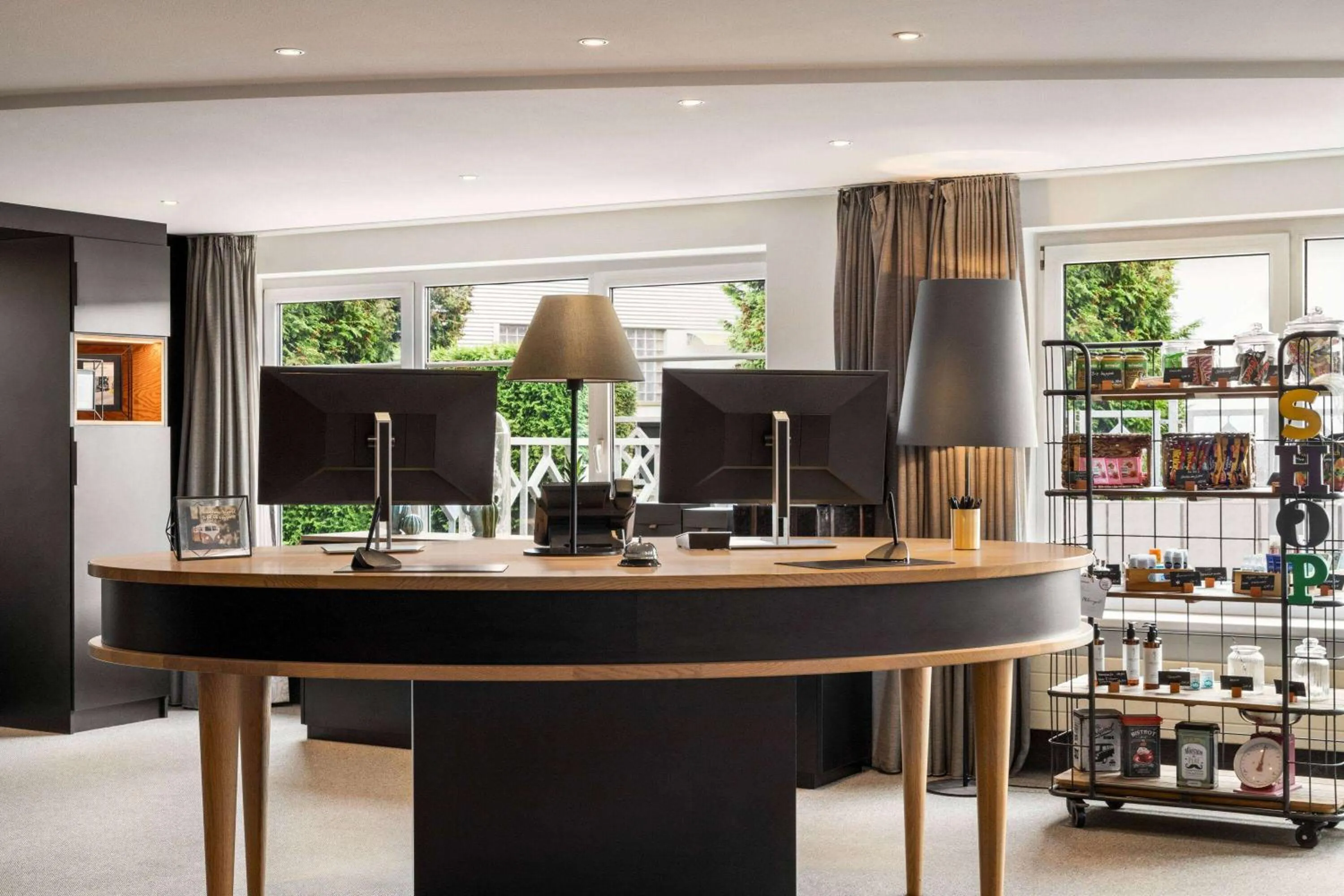 Lobby or reception in Vienna House Easy by Wyndham Coburg