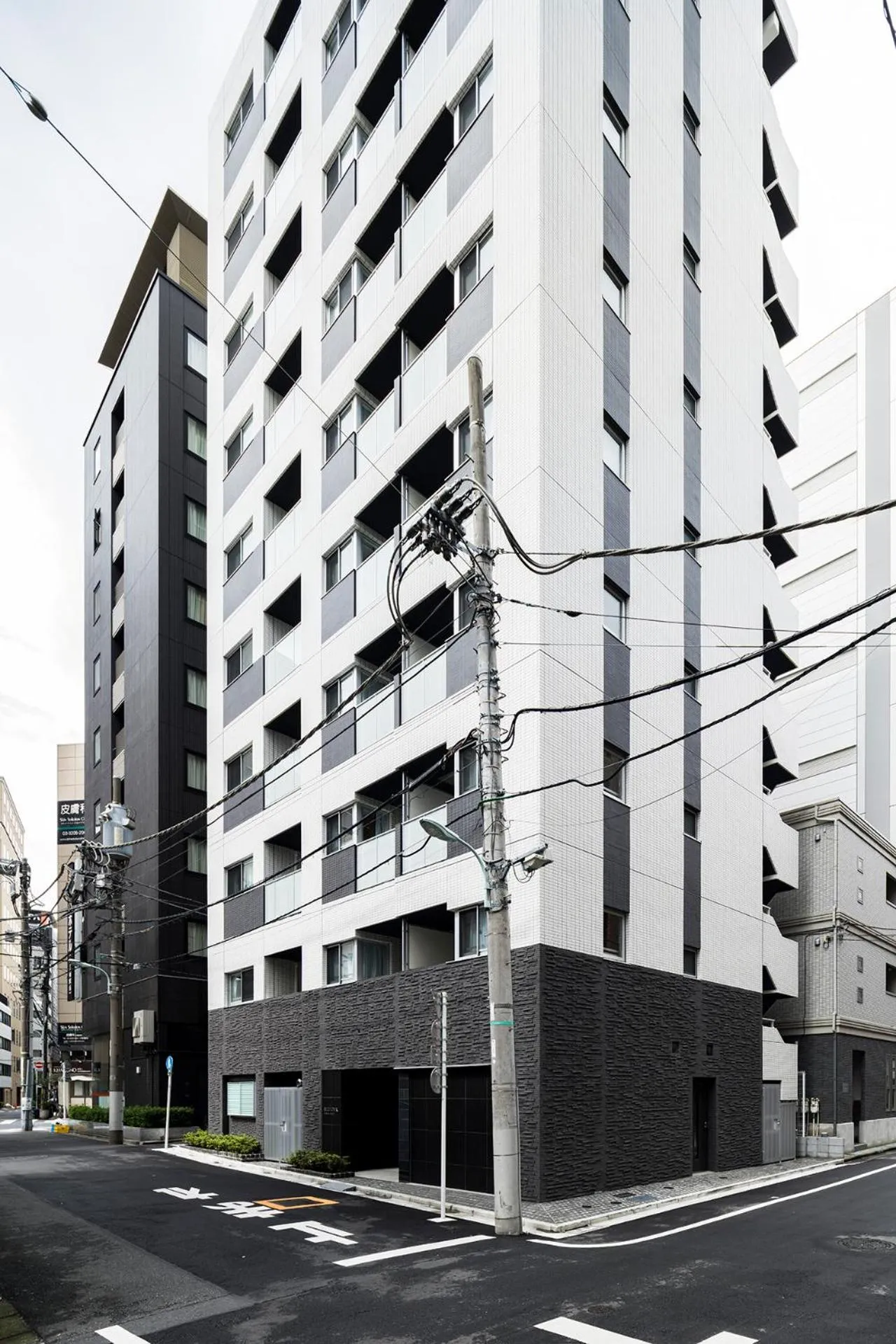 Property building in Section L Ginza East