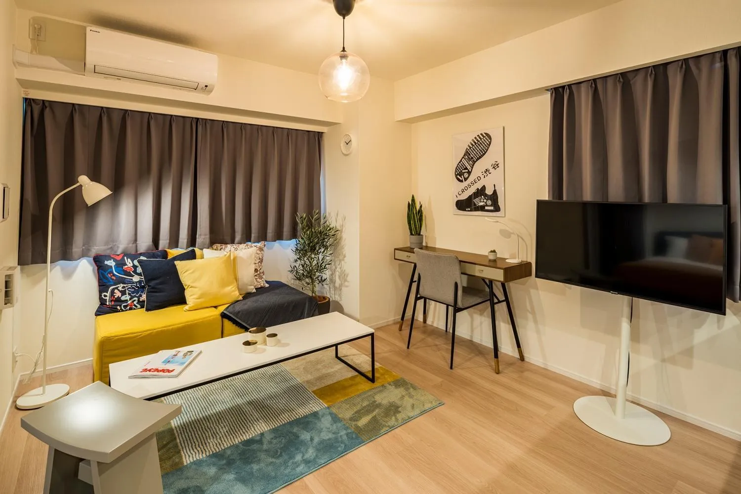 Living room in Section L Ginza East