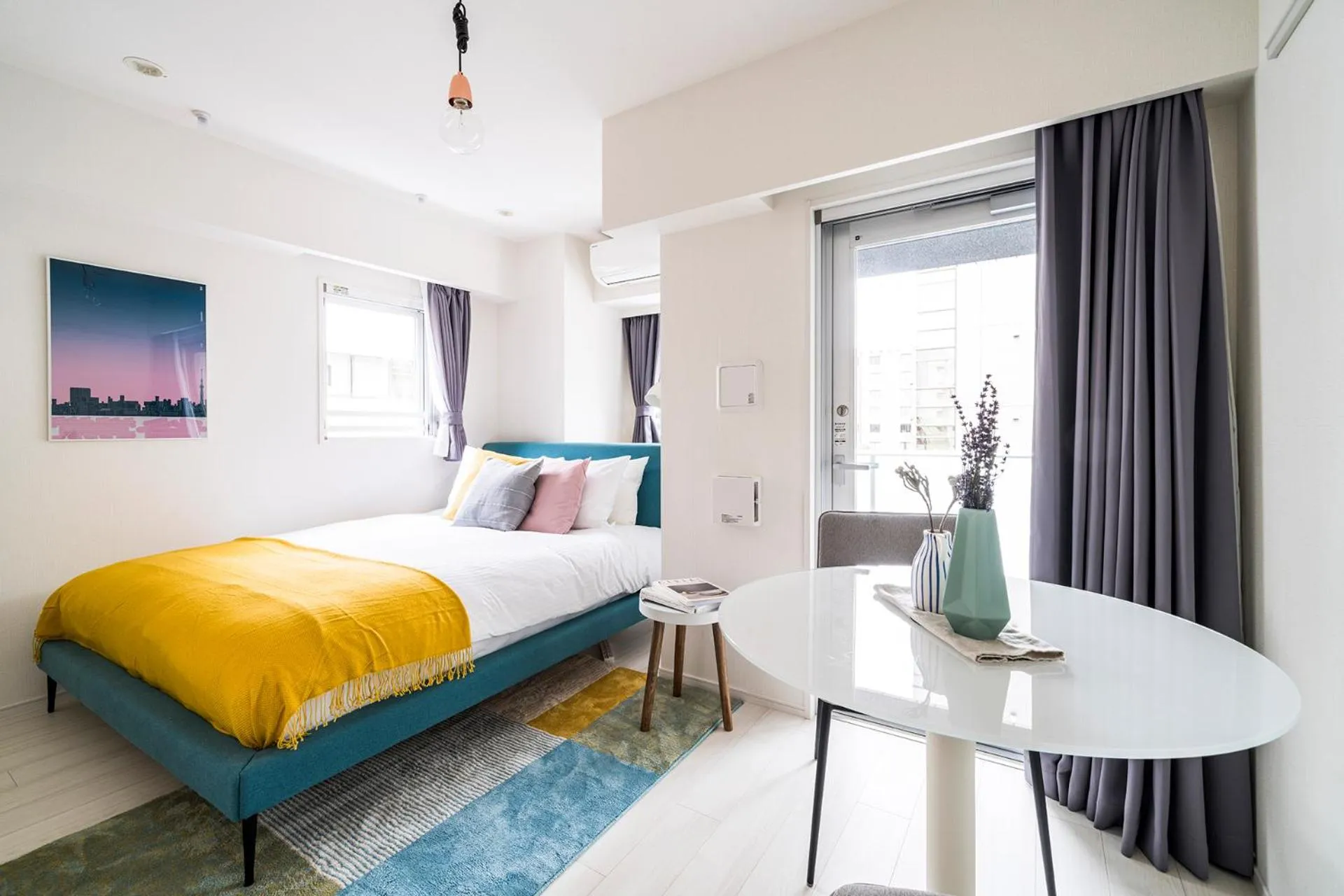 Photo of the whole room, Bed in Section L Ginza East