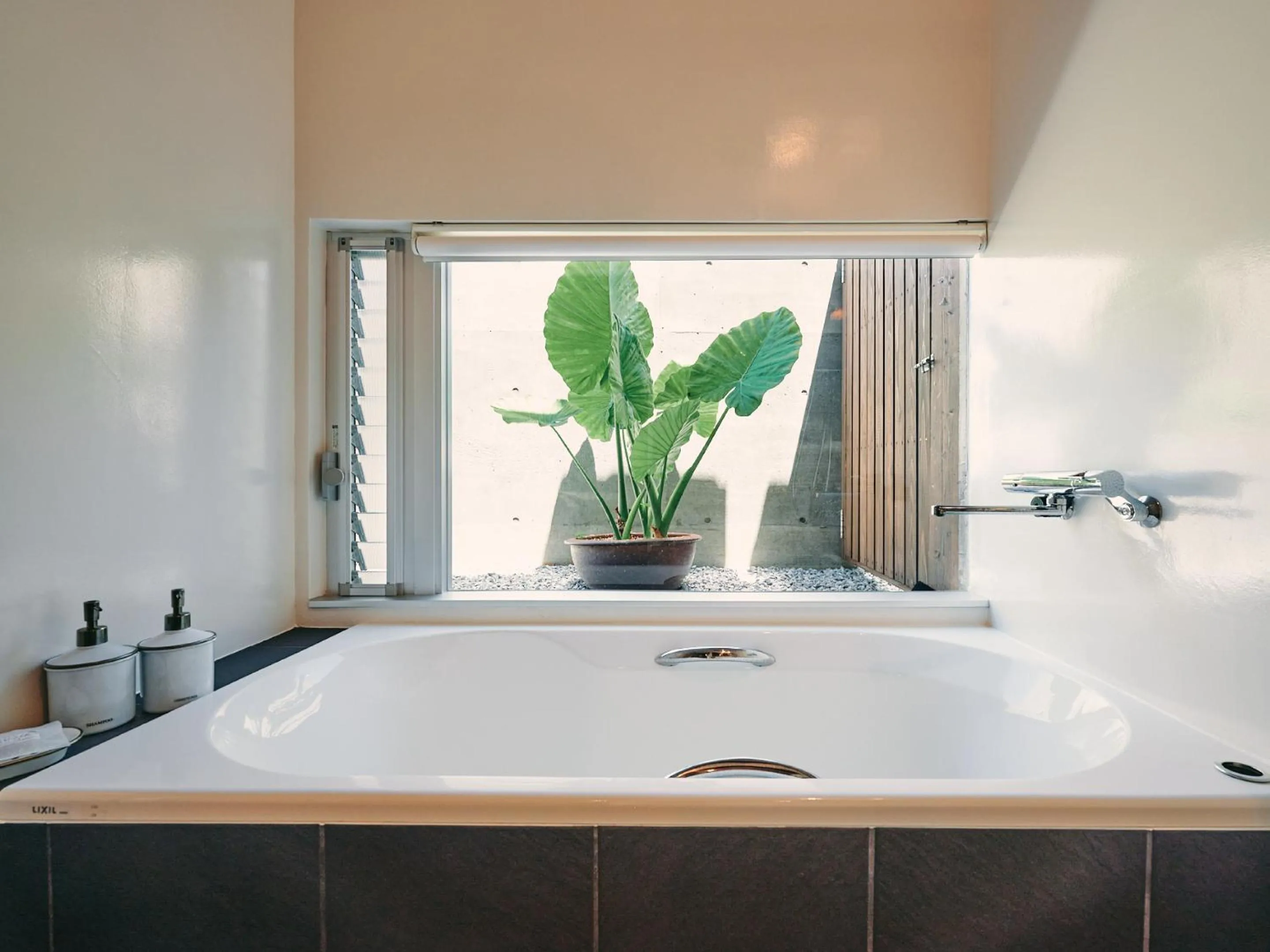 Bathroom in IMAGINE OKINAWA -stay-