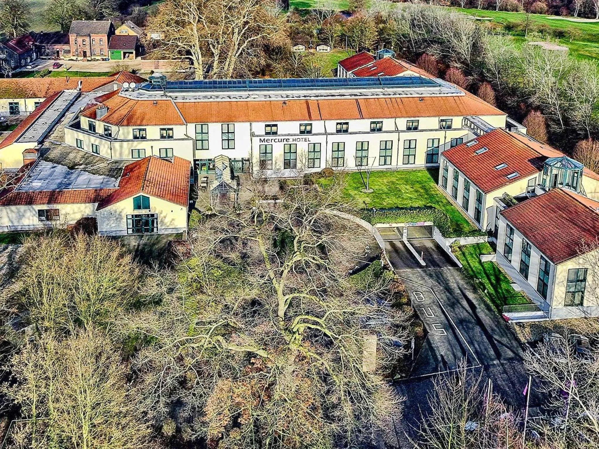 Property building in Mercure Tagungs- & Landhotel Krefeld