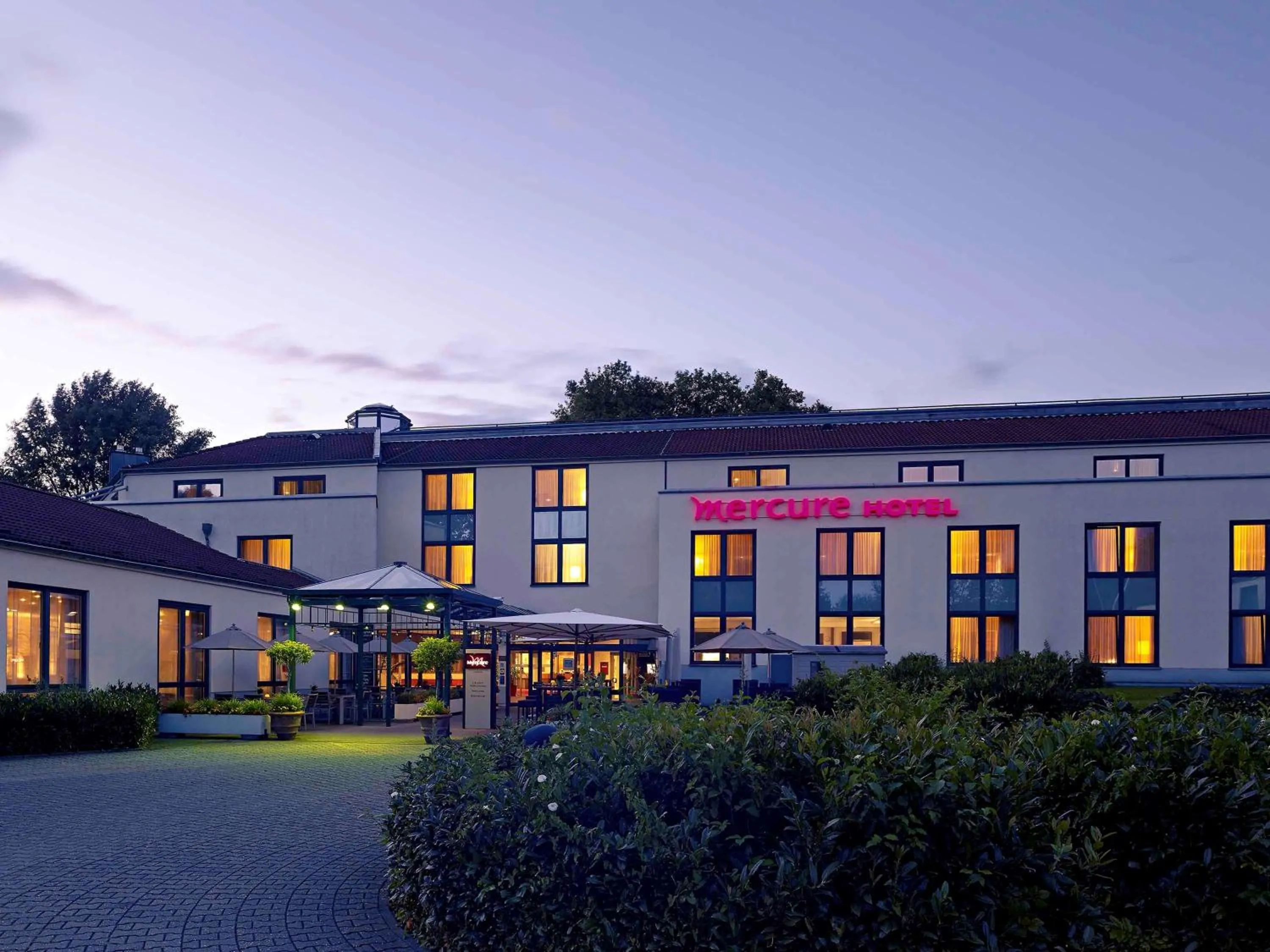 Property building in Mercure Tagungs- & Landhotel Krefeld