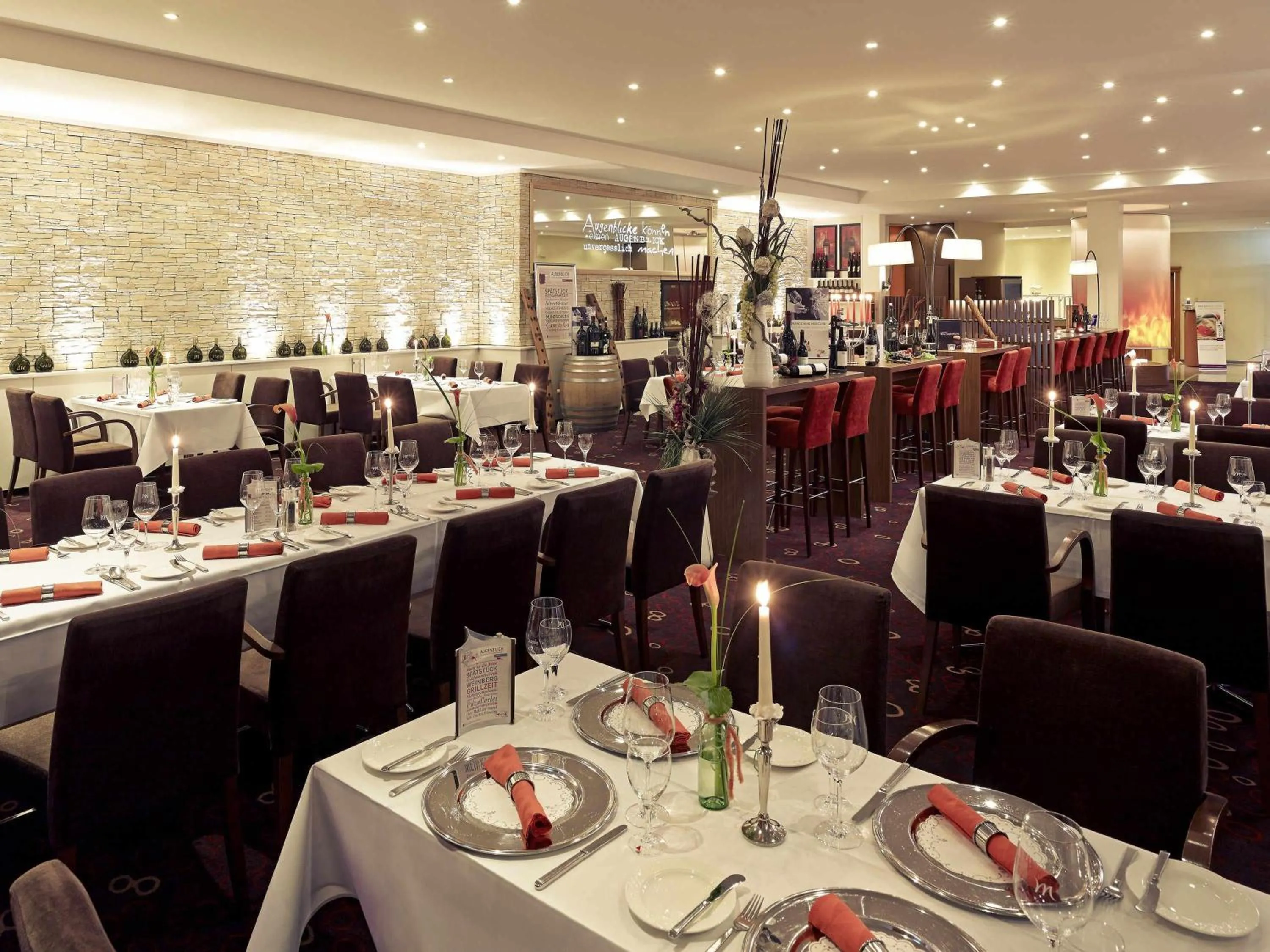 Restaurant/places to eat in Mercure Tagungs- & Landhotel Krefeld