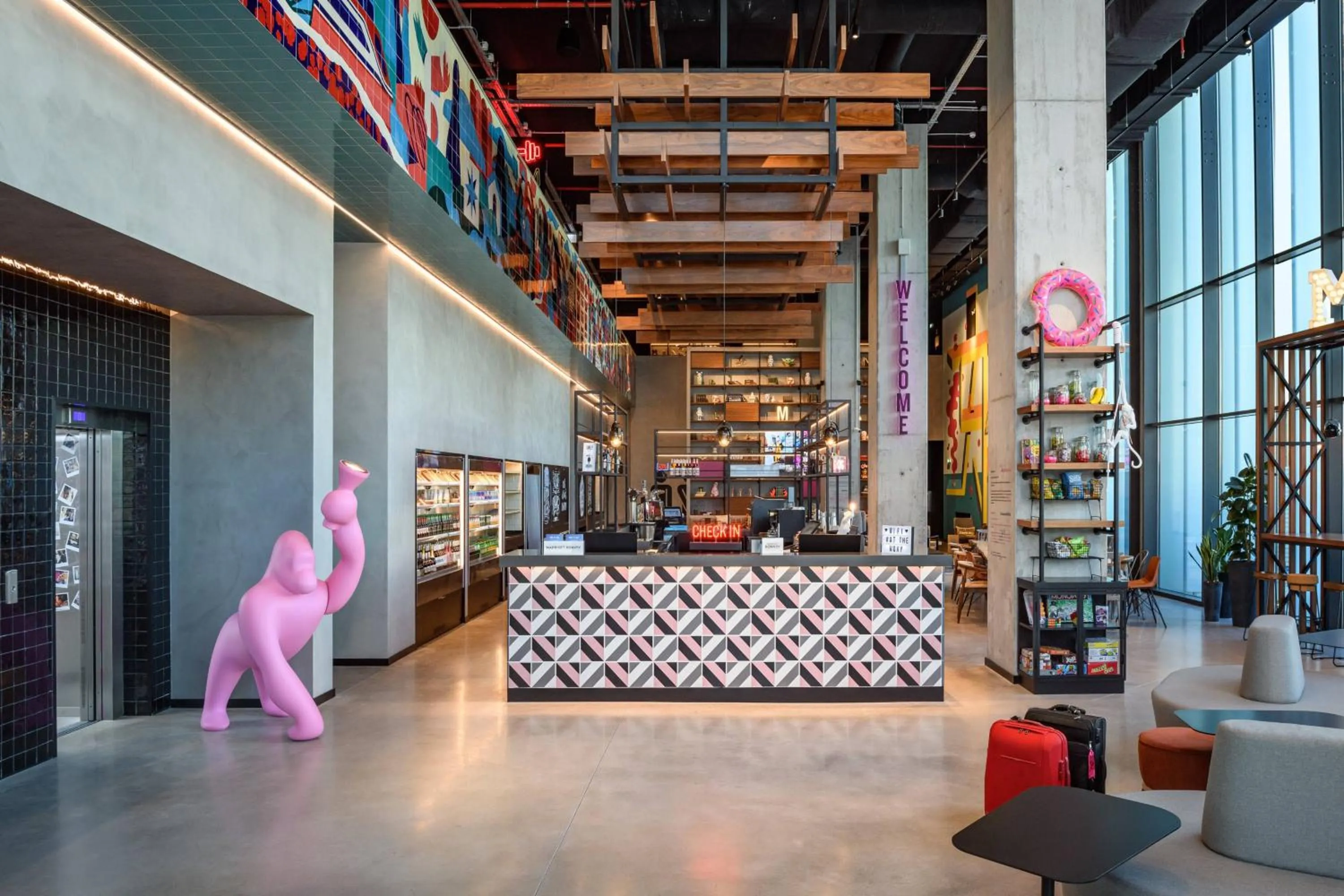 Lobby or reception in Moxy Lisboa Oriente