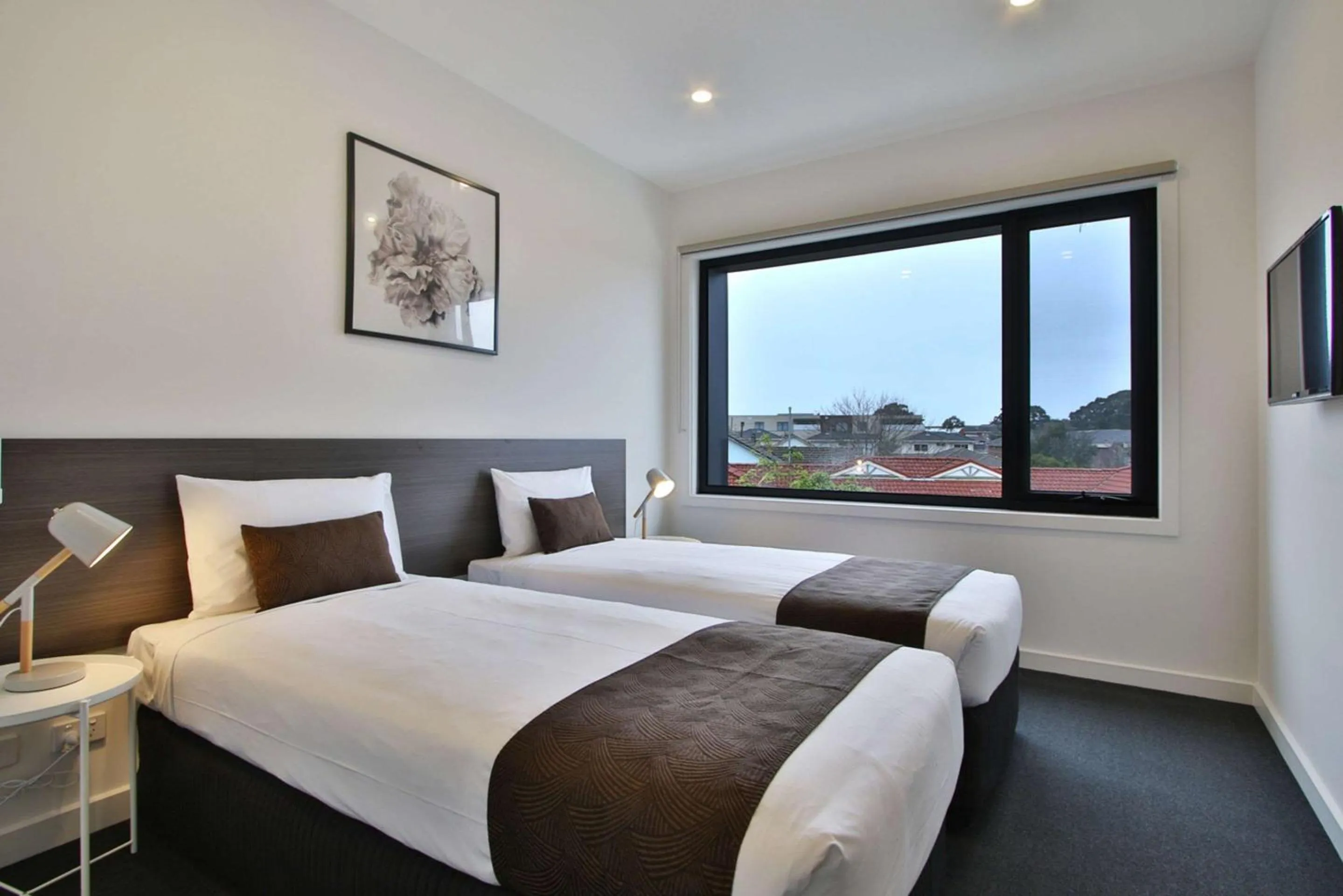 Photo of the whole room, Bed in Quality Apartments Dandenong