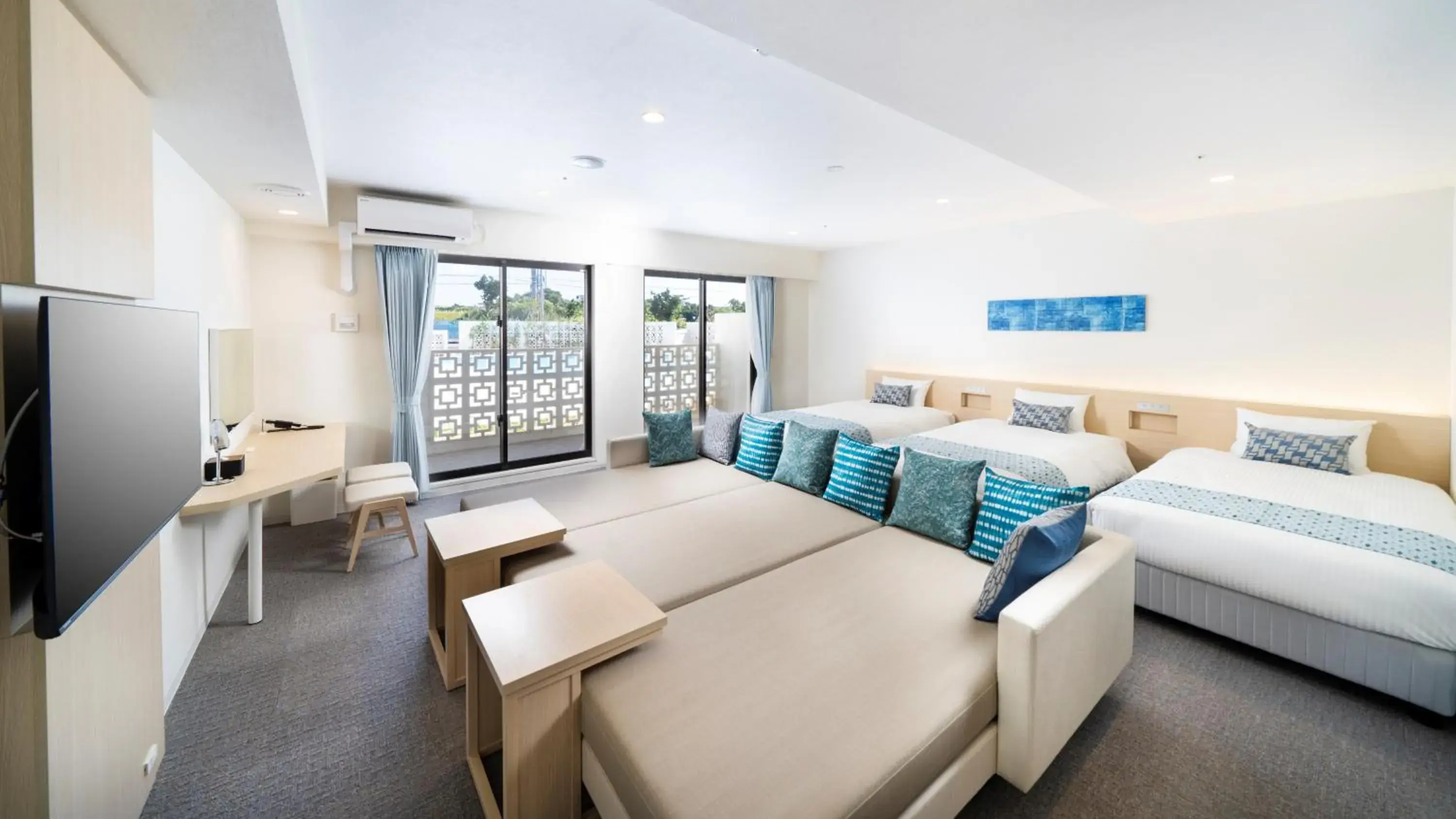 Deluxe Family Room in Hotel Torifito Miyakojima Resort Deluxe Family Room in Hotel Torifito Miyakojima Resort