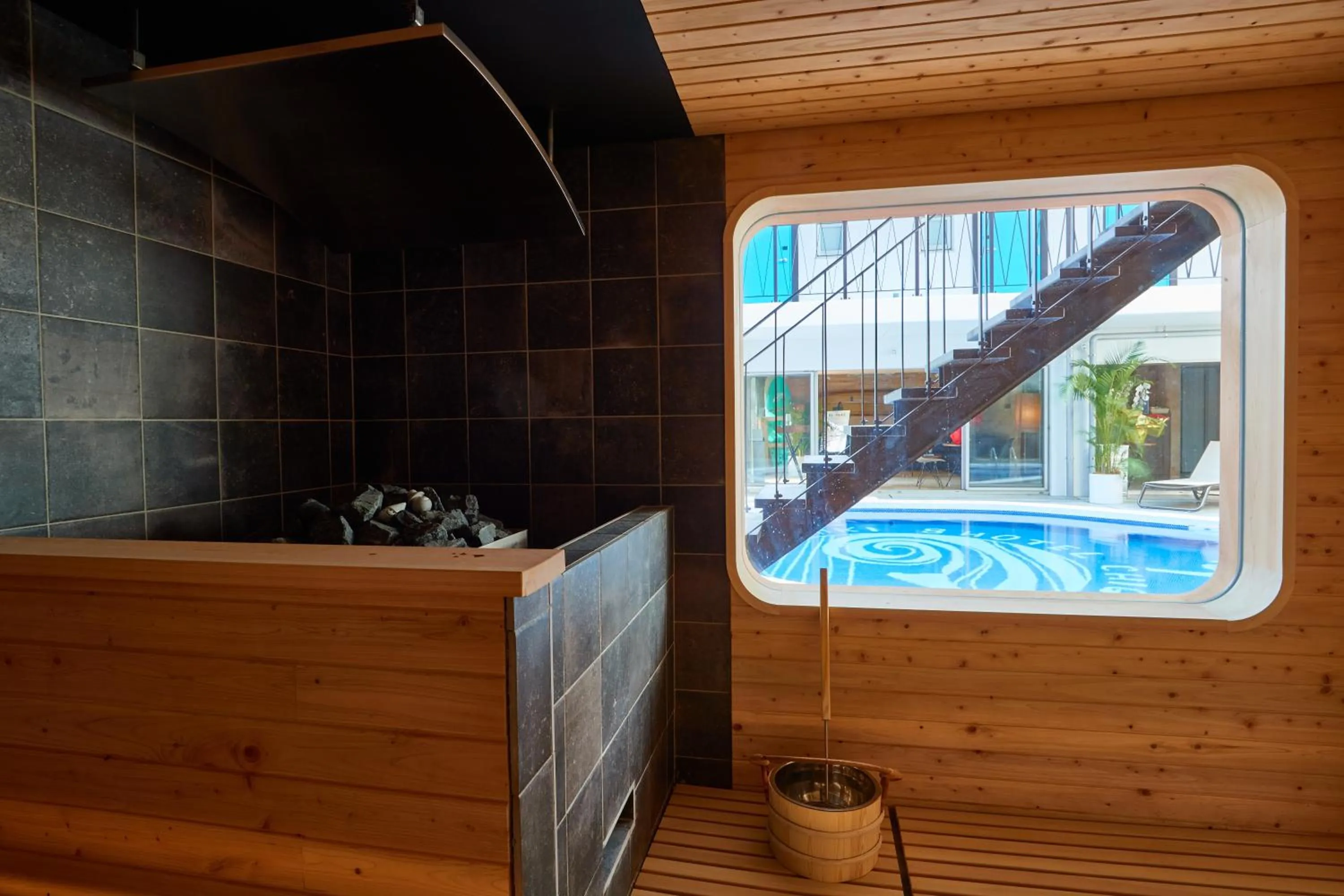 Day in 8HOTEL Chigasaki