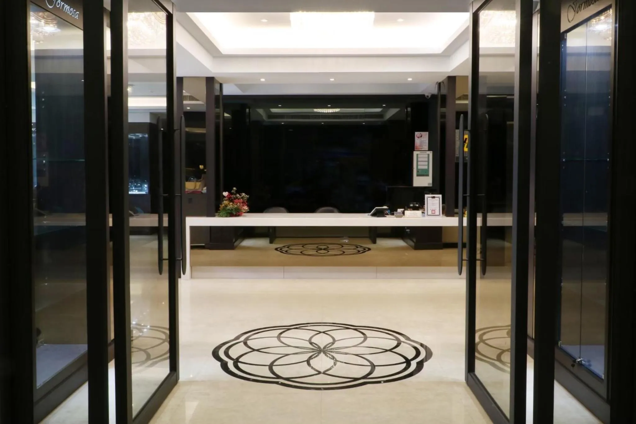 Facade/entrance in Gamalan Spring Hotel