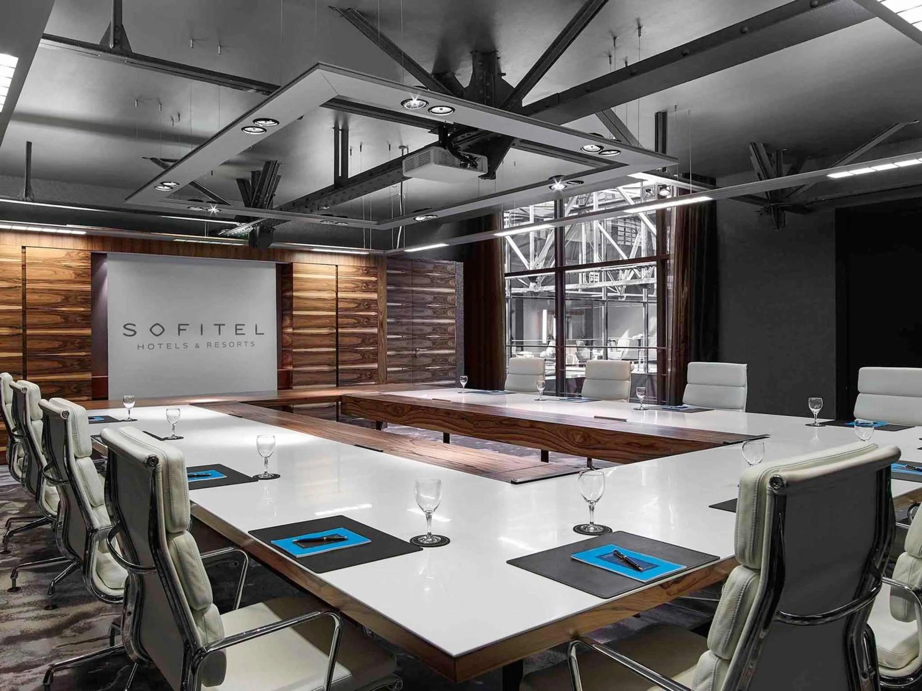 Meeting/conference room in Sofitel Munich Bayerpost