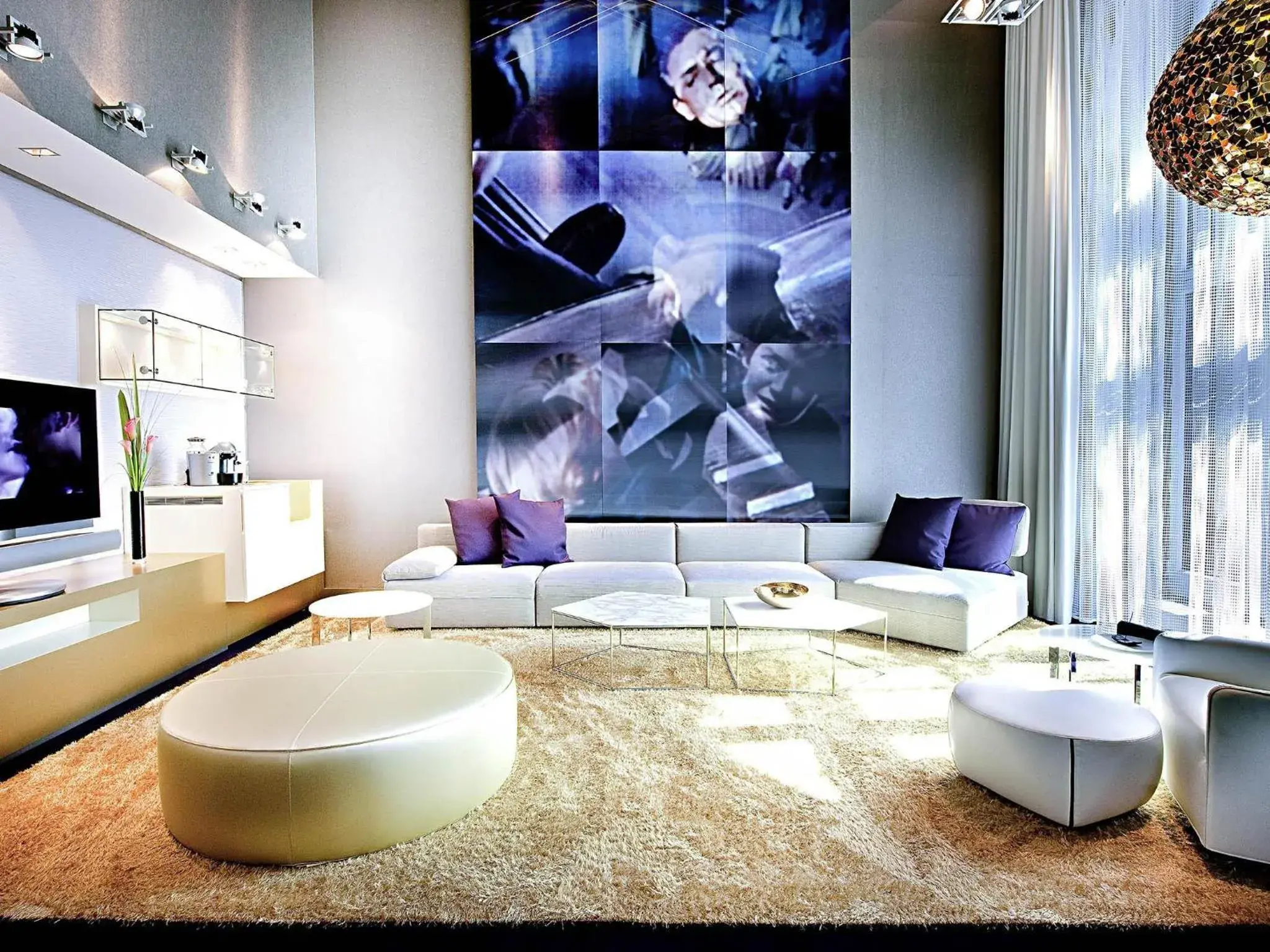 Imperial Suite with King Bed - View in Sofitel Munich Bayerpost Imperial Suite with King Bed - View in Sofitel Munich Bayerpost