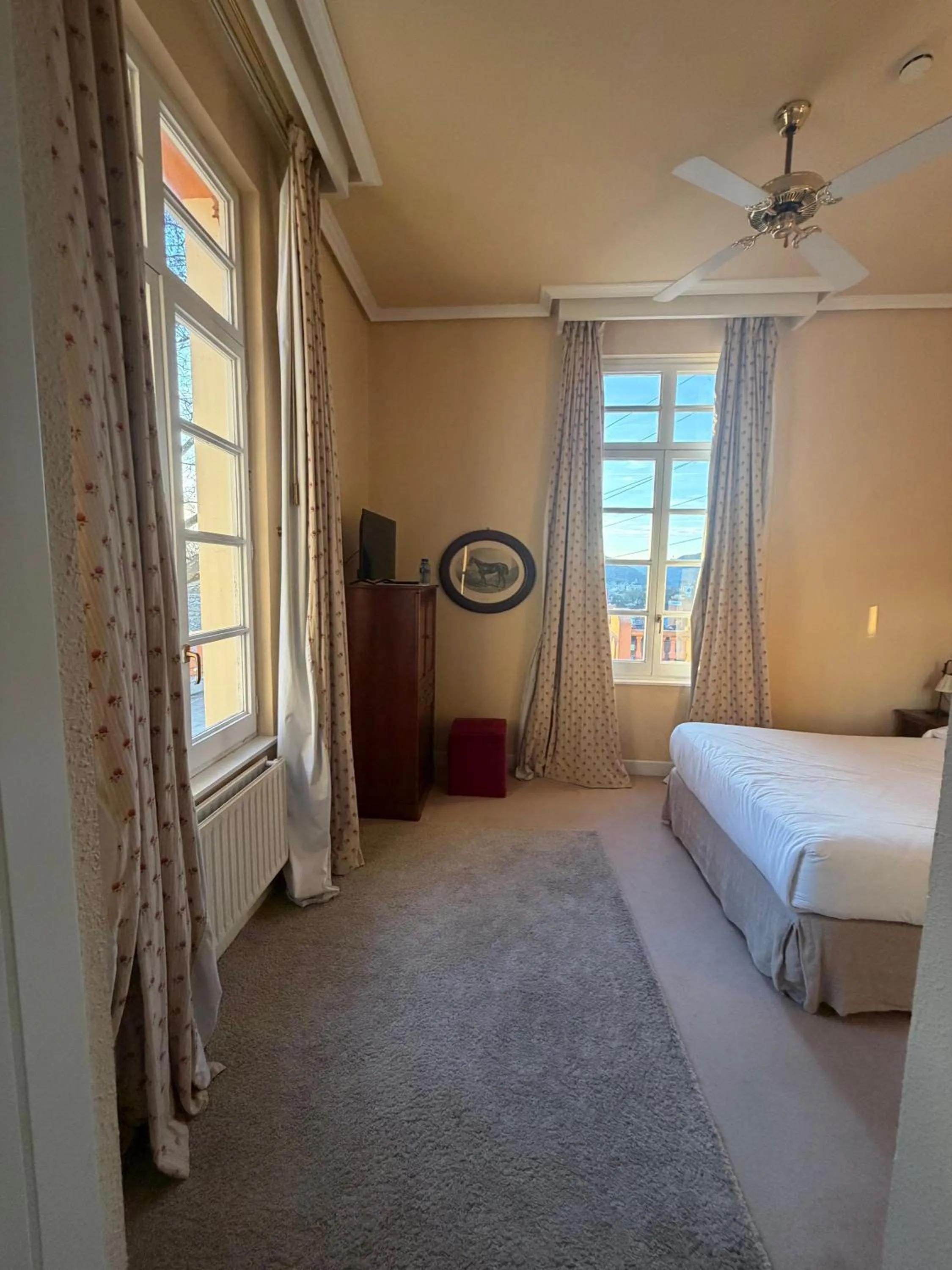 Bed in Hotel Palacio de las Nieves