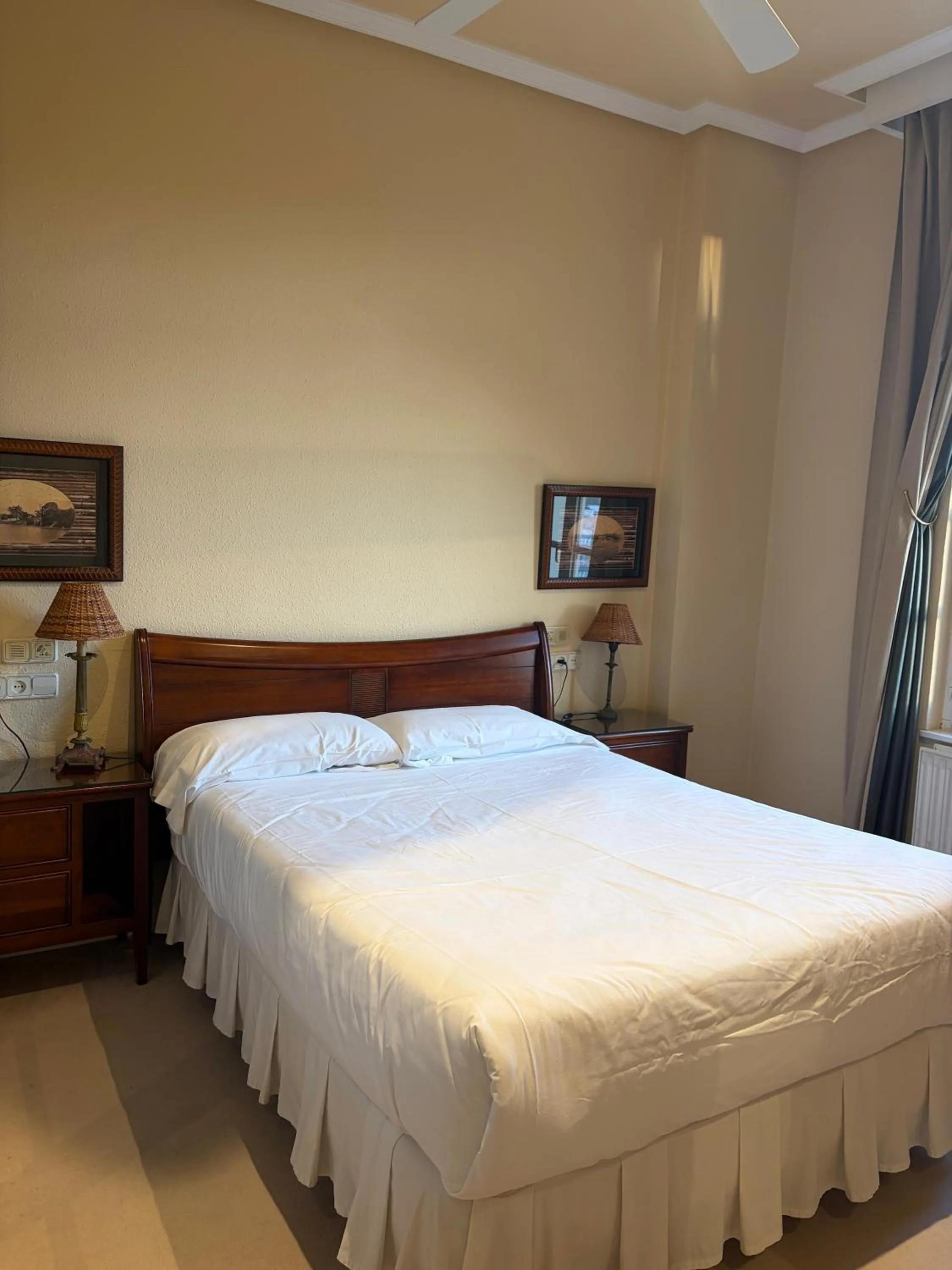 Bed in Hotel Palacio de las Nieves