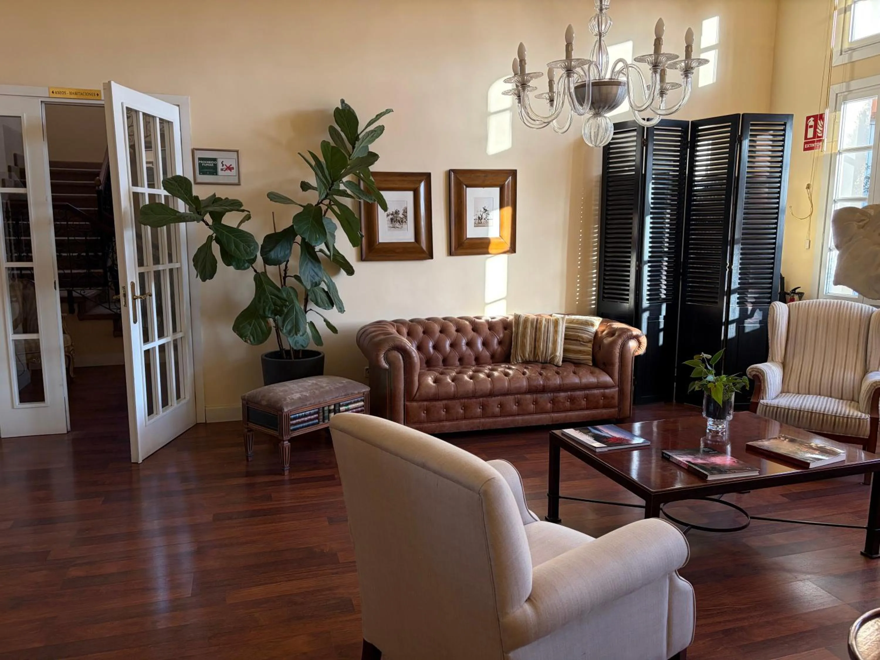 Seating area in Hotel Palacio de las Nieves