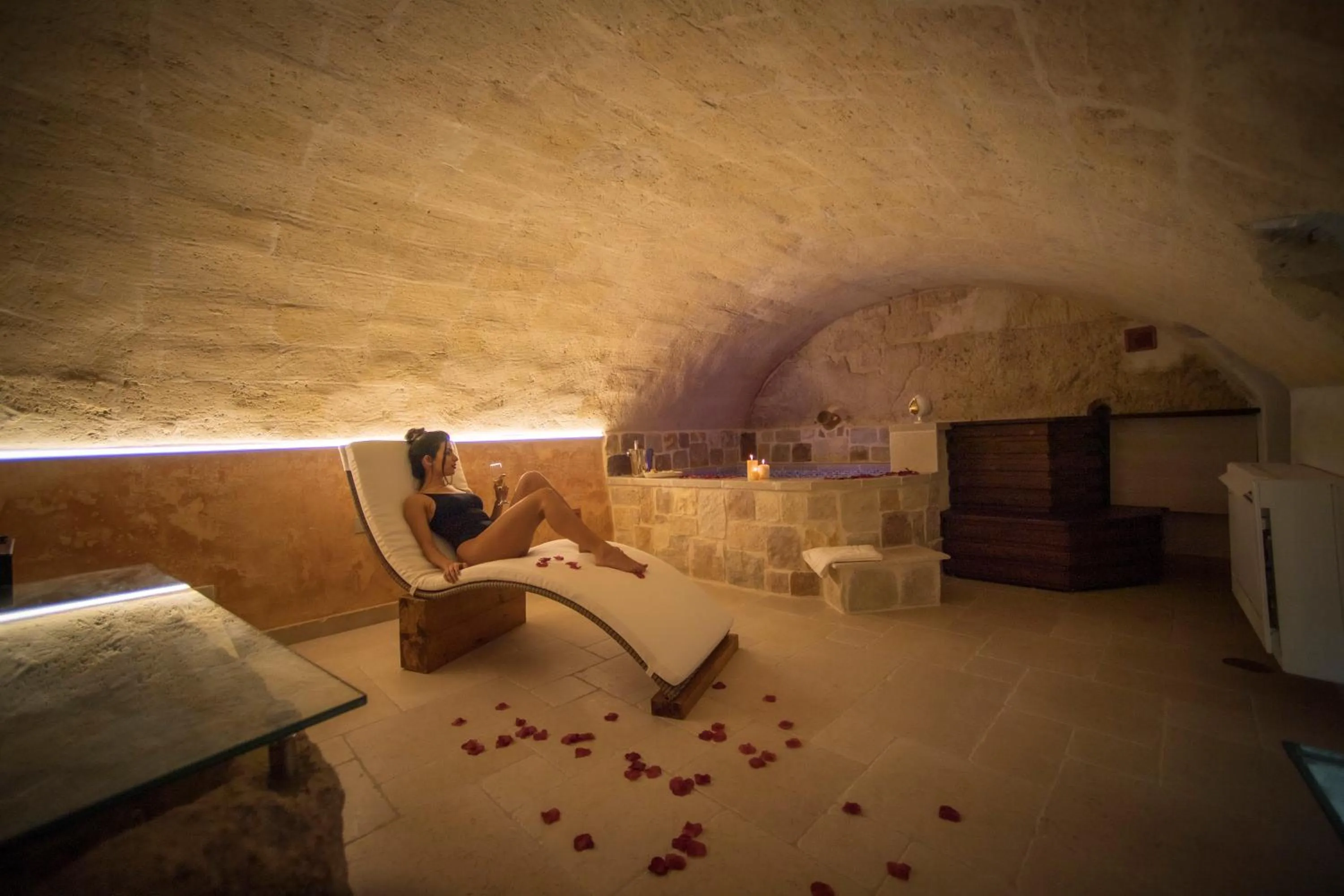 People, Bed in La Dimora del Principe