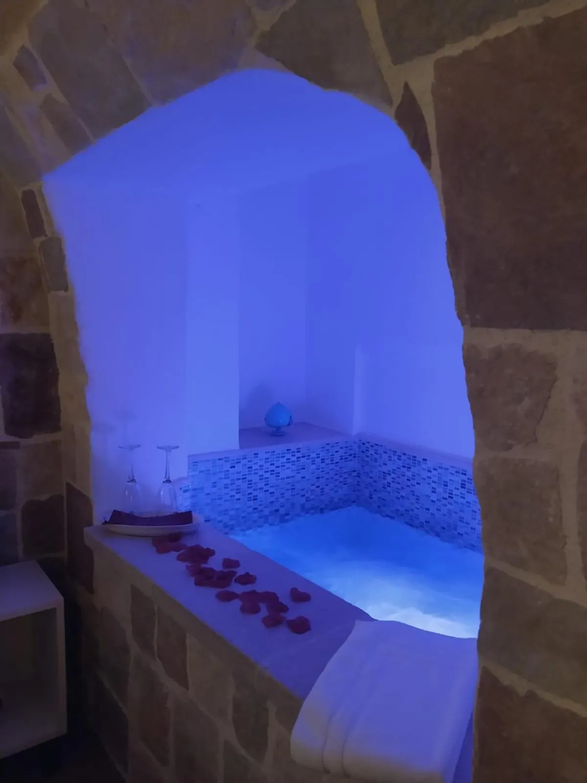 Hot Tub in La Dimora del Principe