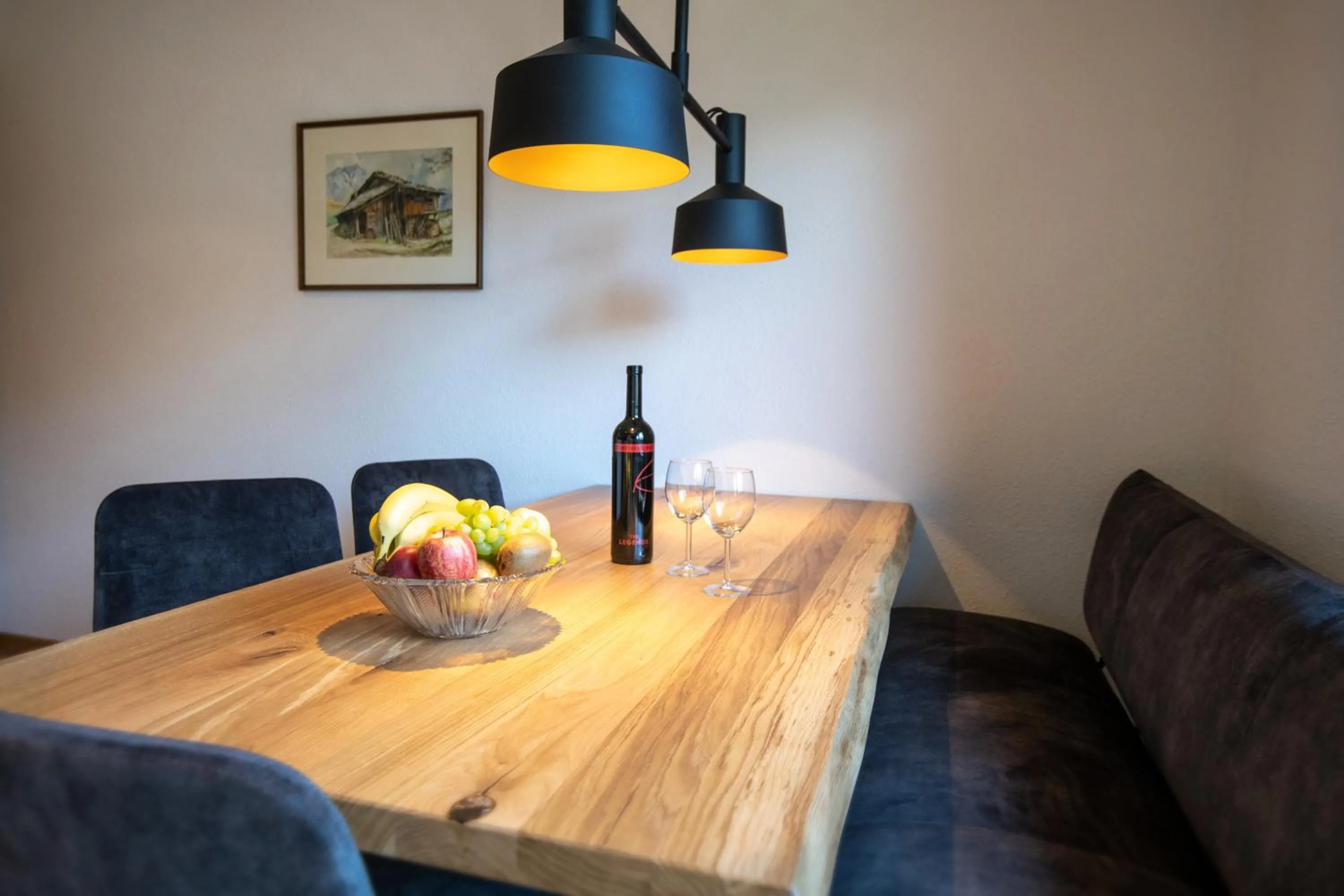 Two-Bedroom Apartment in Urlpoldhof