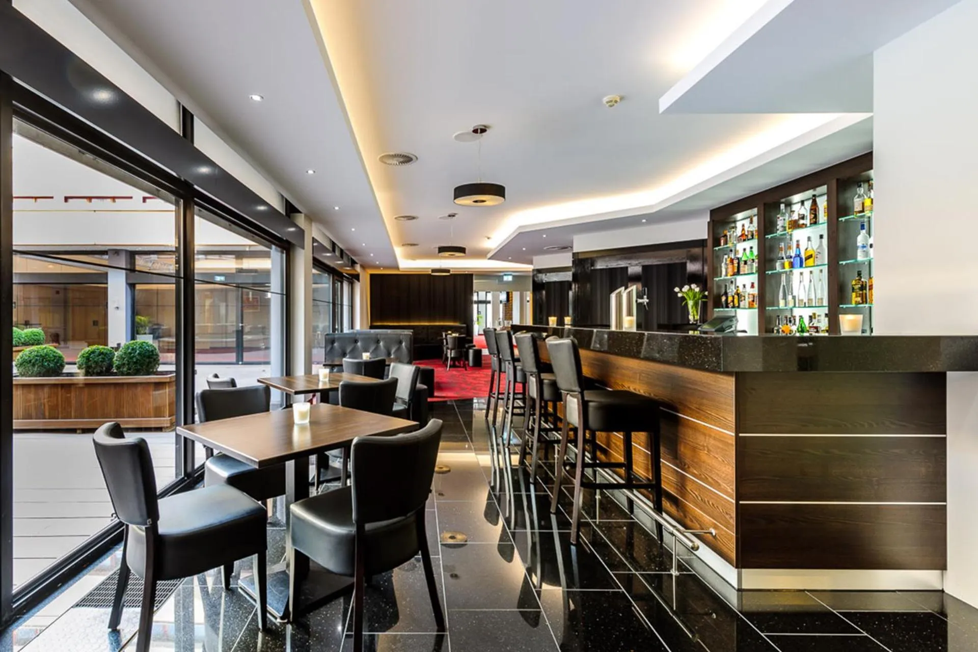 Lounge or bar in ACHAT Hotel Braunschweig