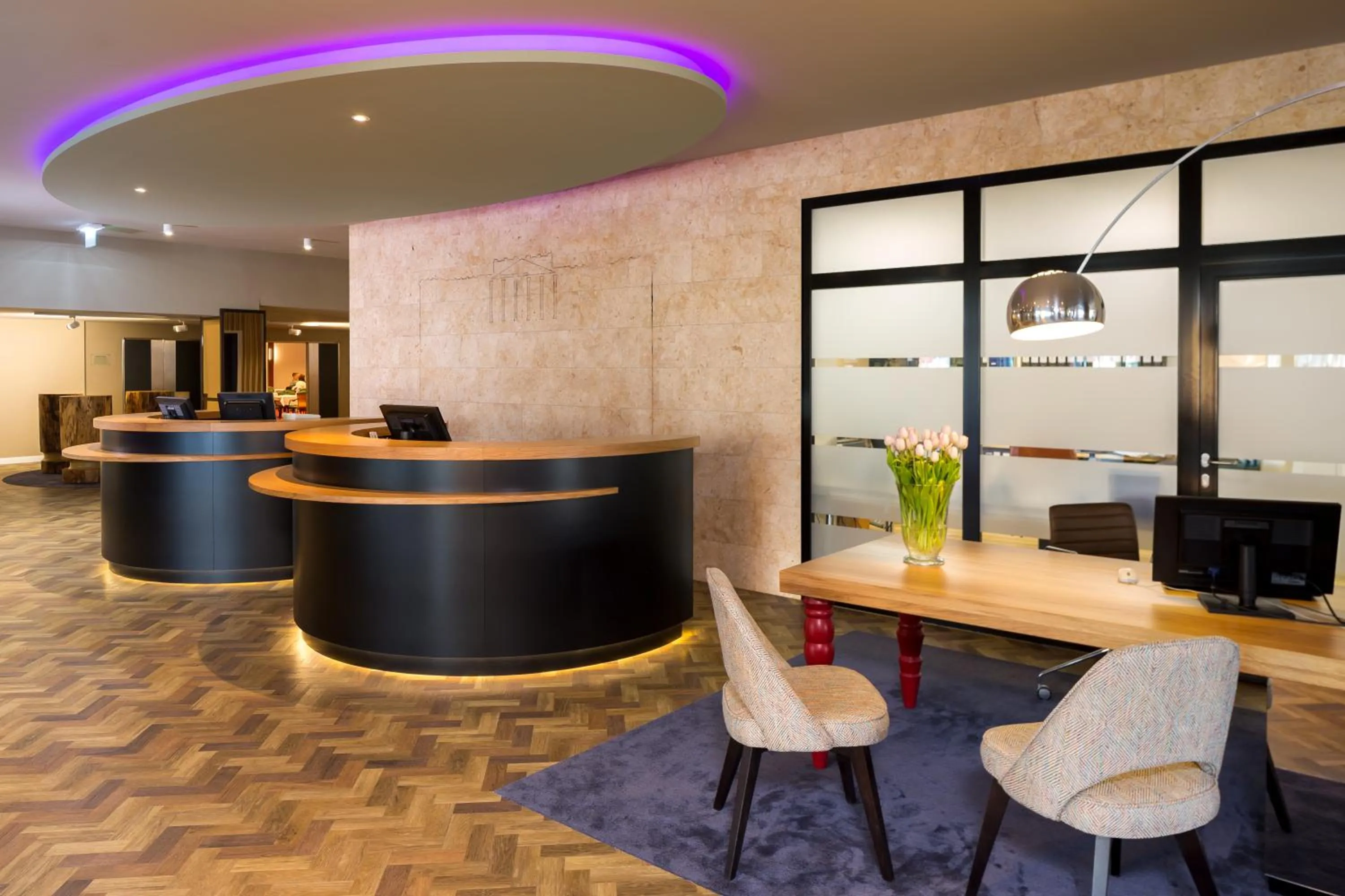 Lobby or reception in ACHAT Hotel Braunschweig