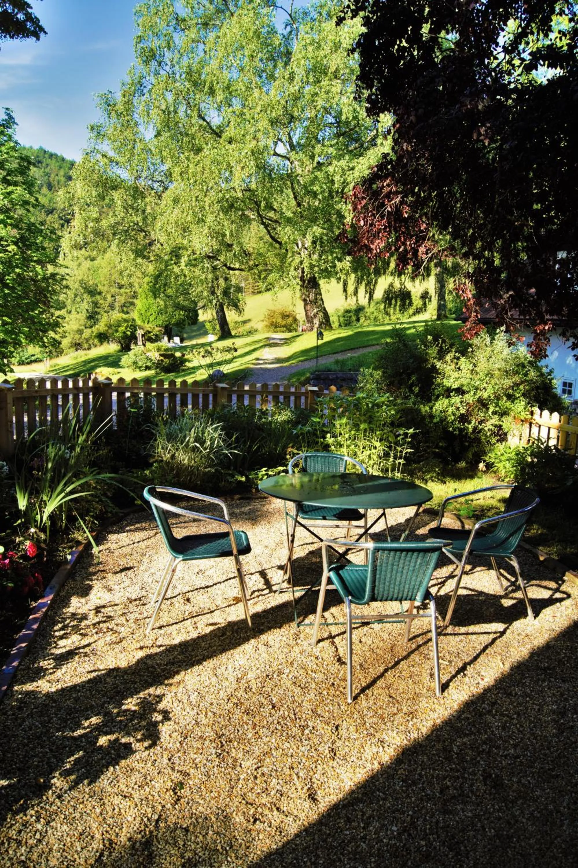 Garden in LANDSITZ OBERHOF petit hôtel