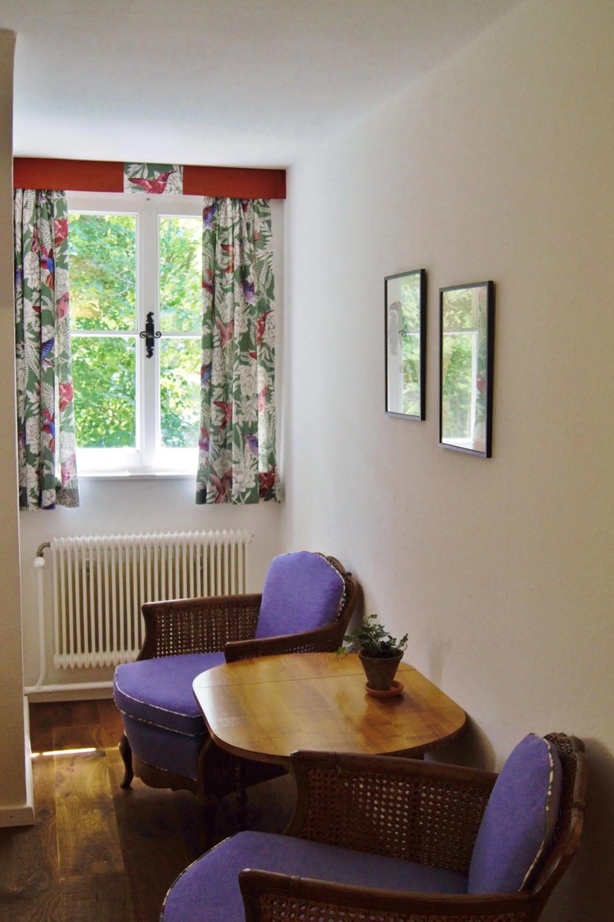 Photo of the whole room in LANDSITZ OBERHOF petit hôtel