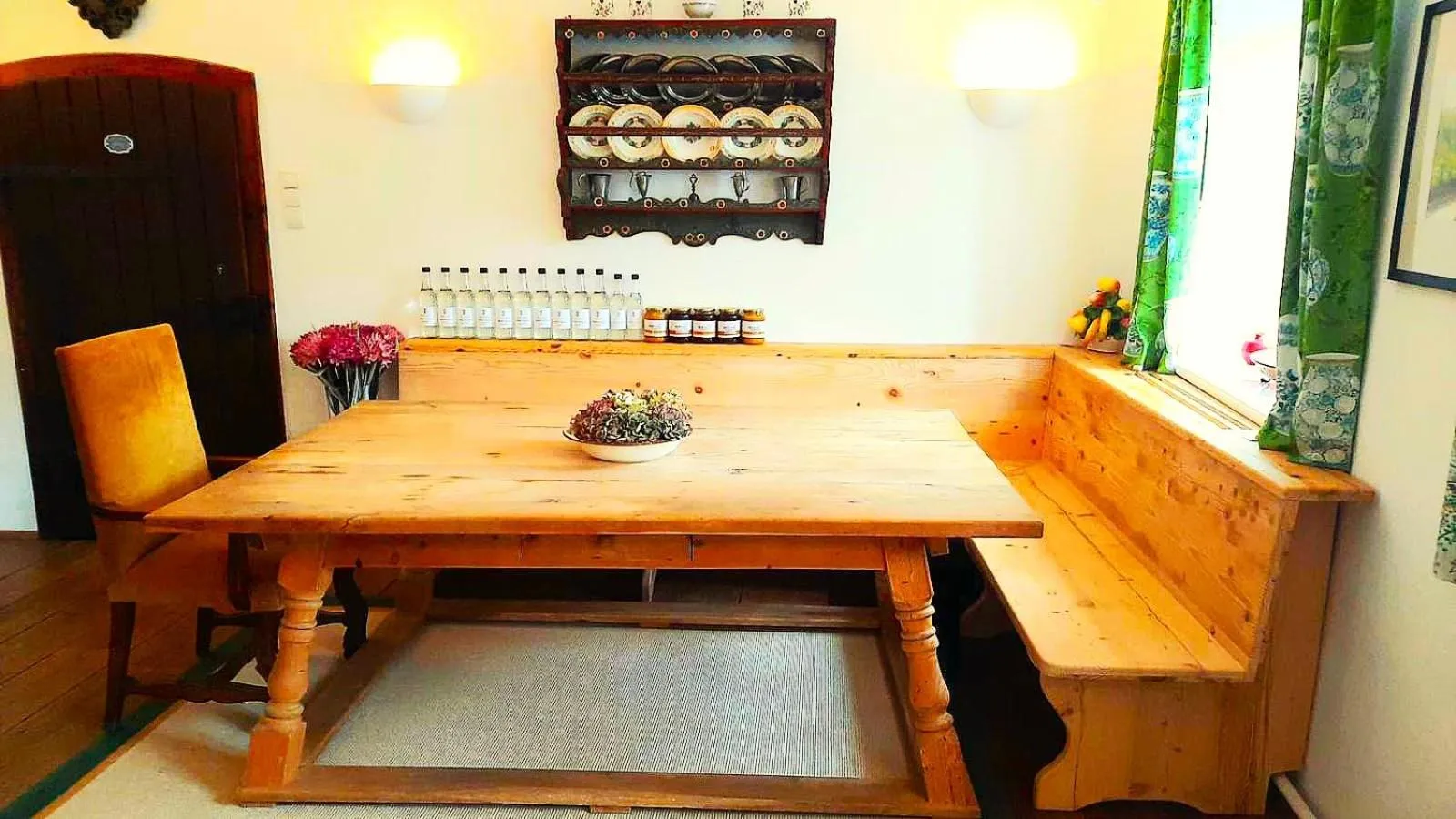 Restaurant/places to eat in LANDSITZ OBERHOF petit hôtel