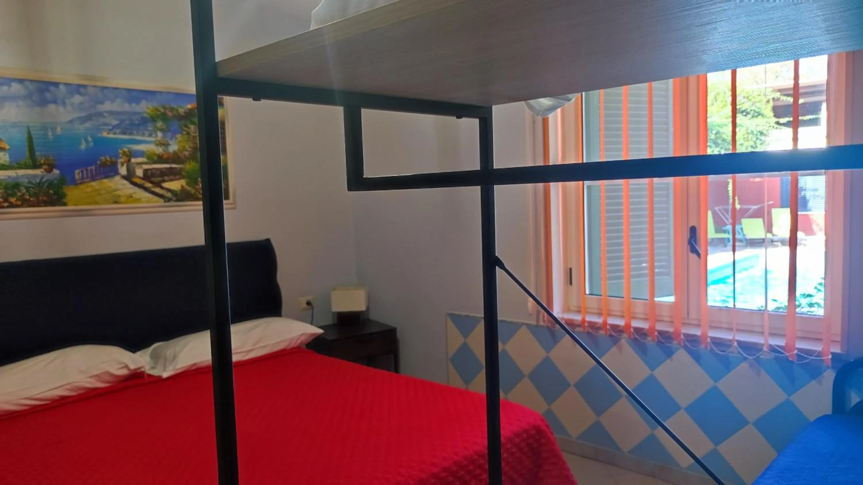Comfort Triple Room with Shower in La Villa Franca Pompeii