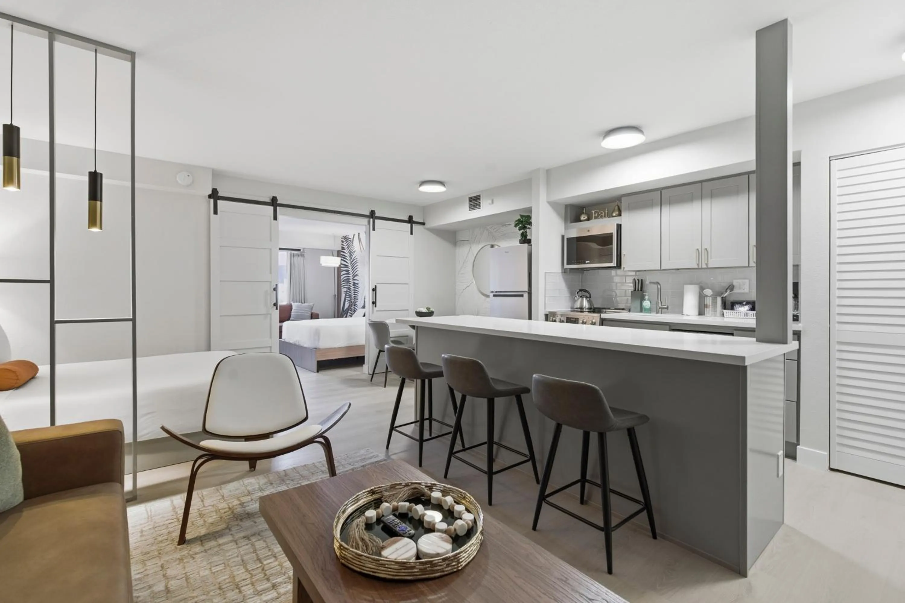 Kitchen or kitchenette in StripViewSuites at Jockey Club