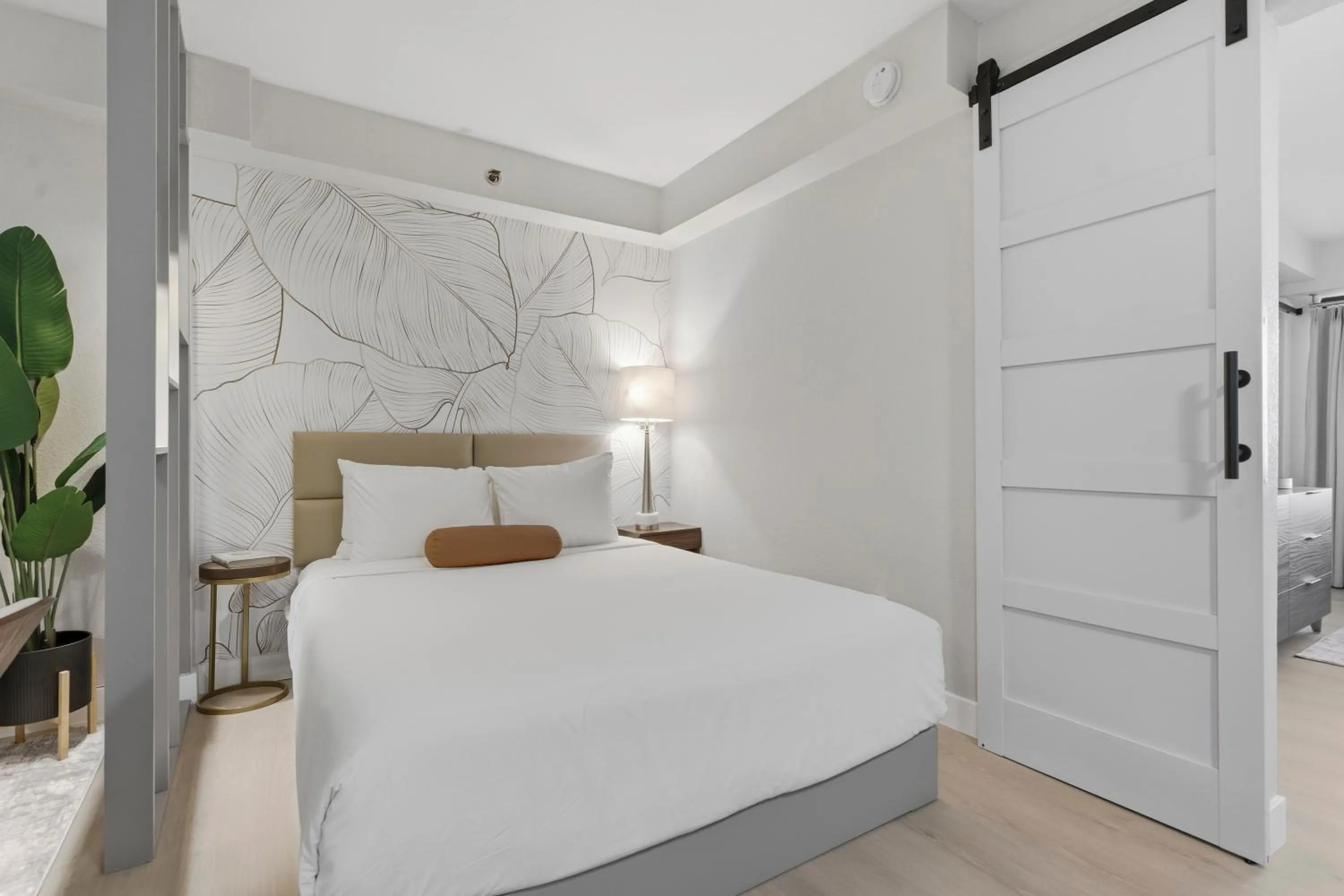 Bedroom, Bed in StripViewSuites at Jockey Club