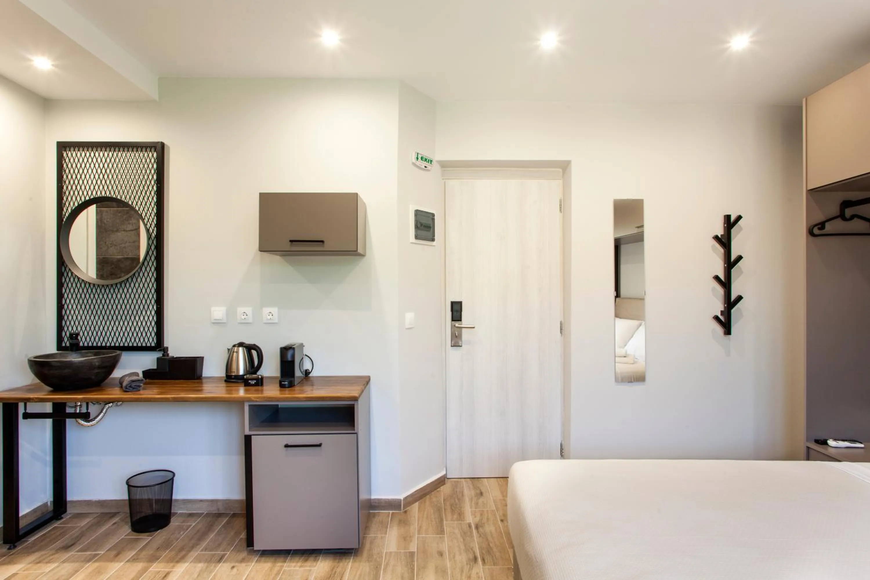 Bed in Raise The Heraklion Project