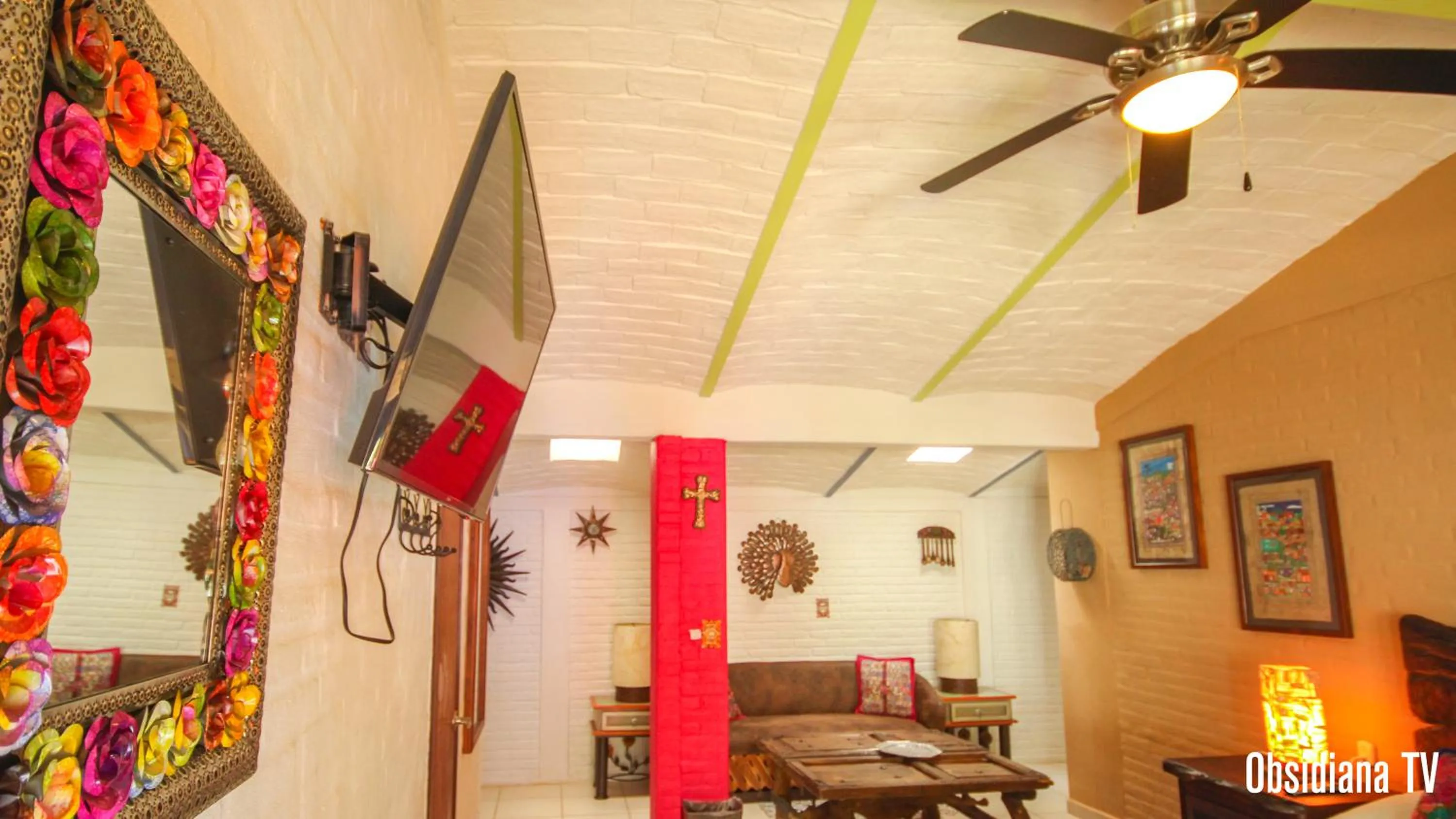 TV and multimedia in Hotel Boutique Casa Copal