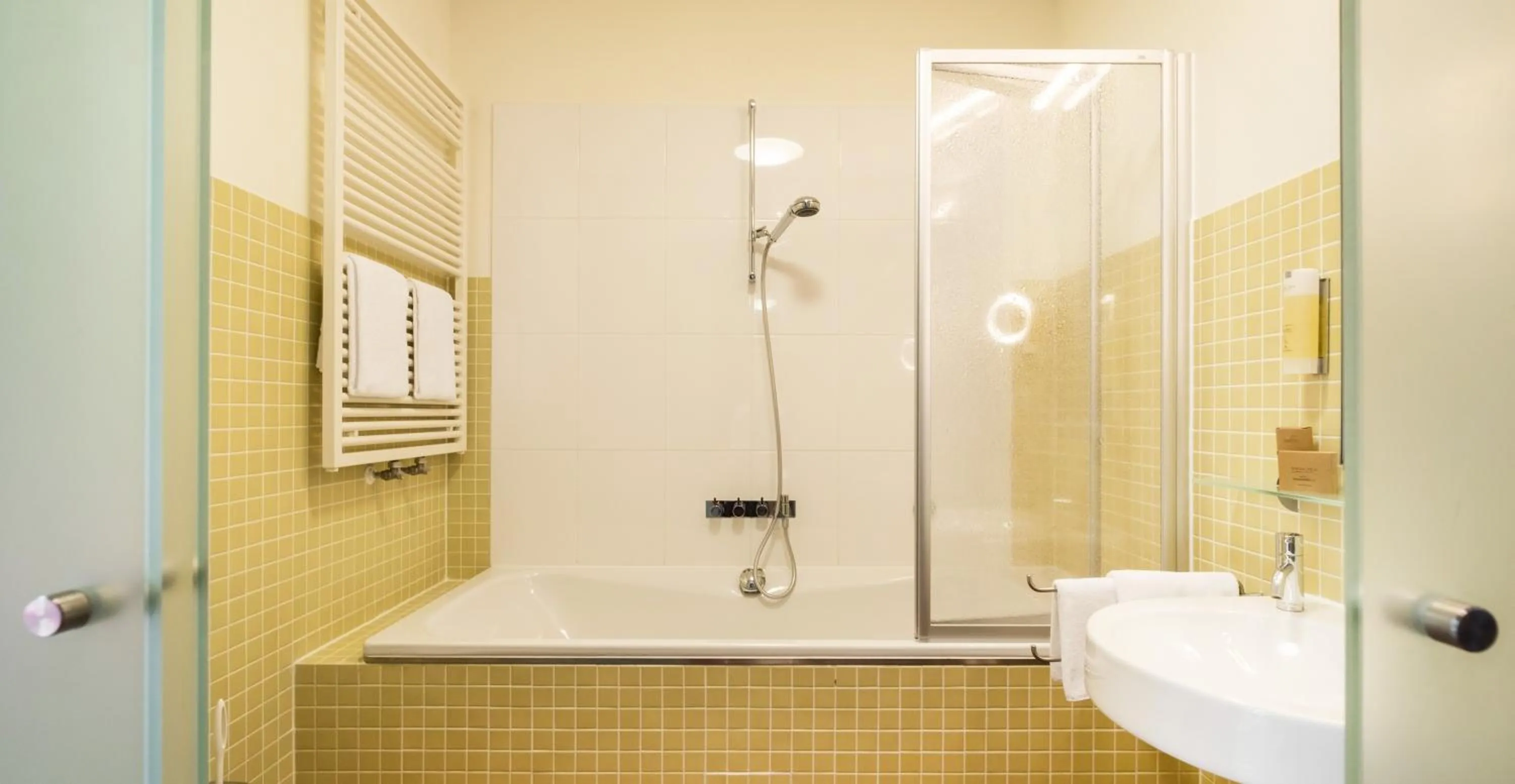 Bathroom in Ringhotel Schorfheide I Waldresort Werbellinsee