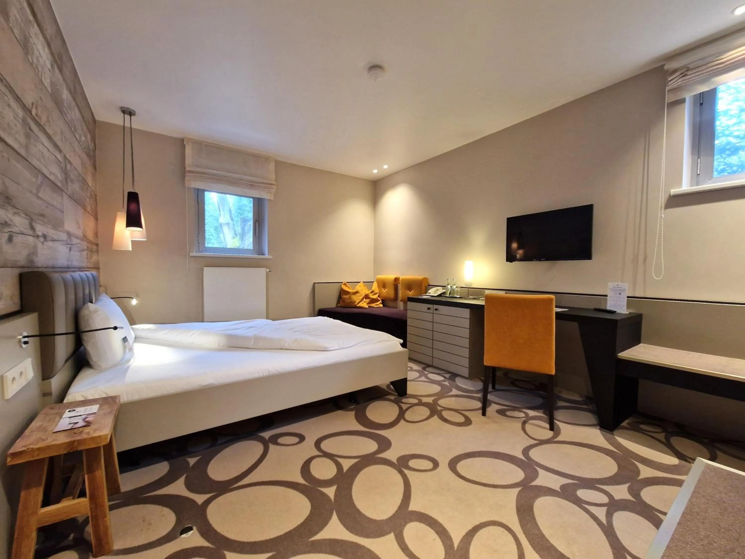 Photo of the whole room, Bed in Ringhotel Schorfheide I Waldresort Werbellinsee