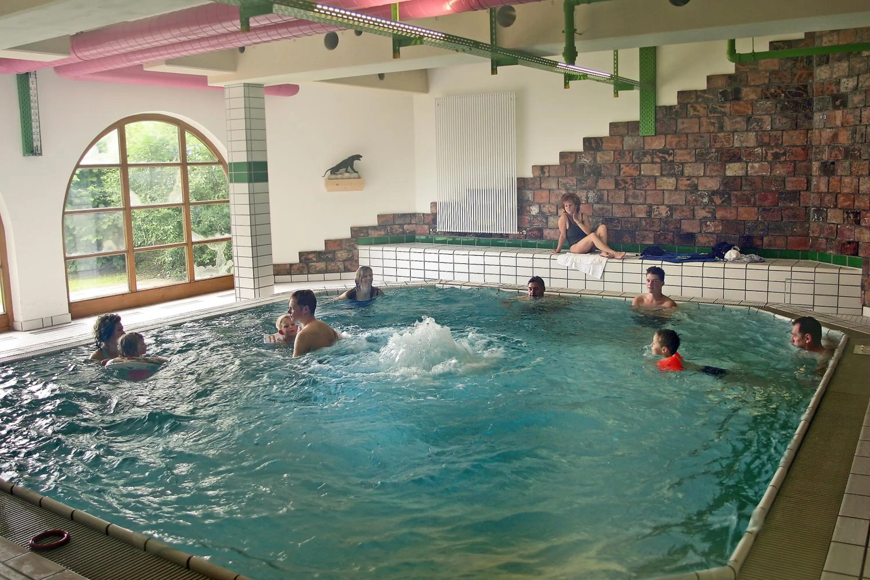 Swimming pool in Appartement-Hotel Seespitz