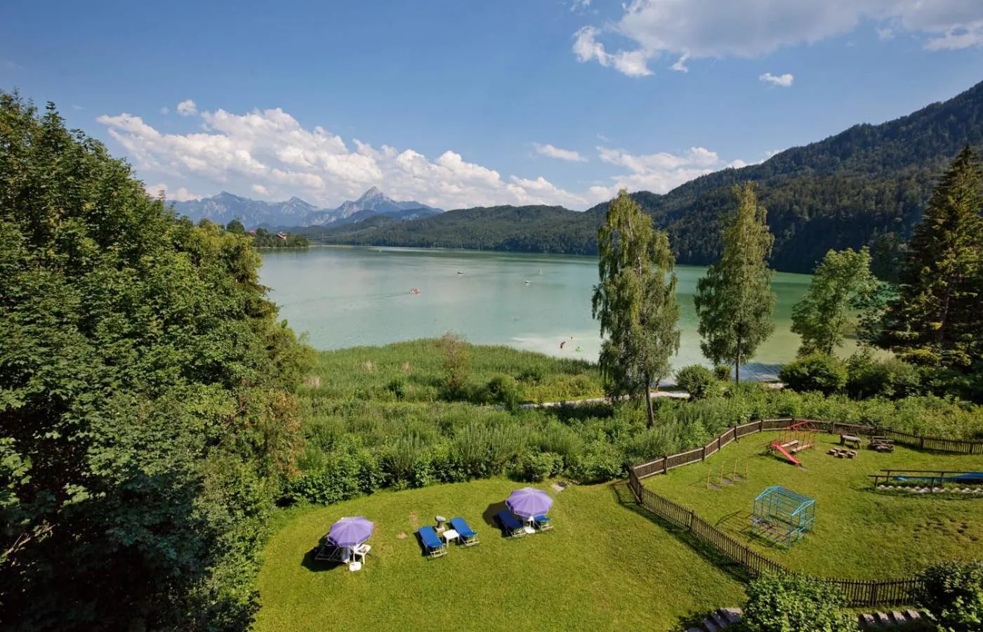 Natural landscape in Appartement-Hotel Seespitz