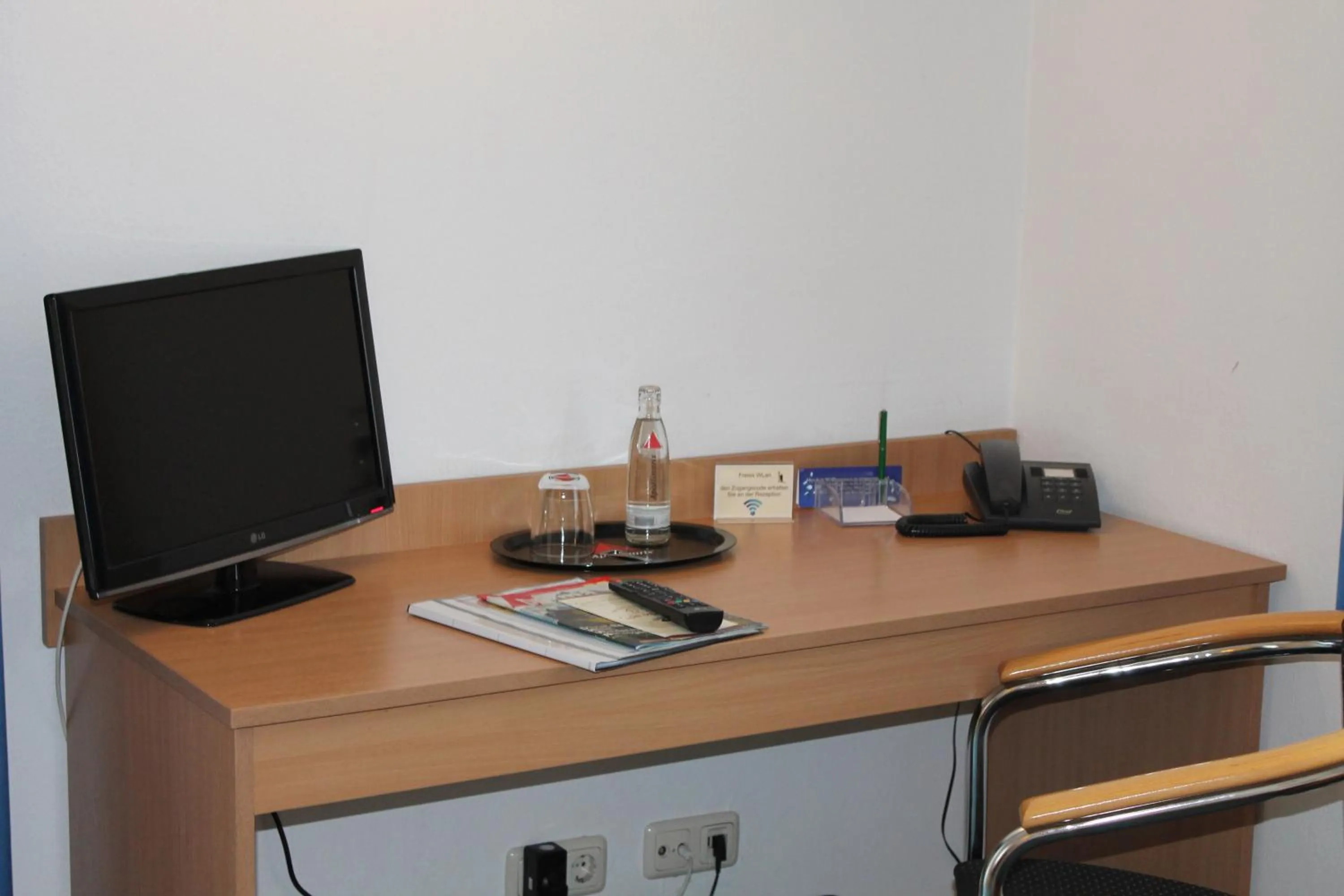 Seating area in Filmhotel Lili Marleen