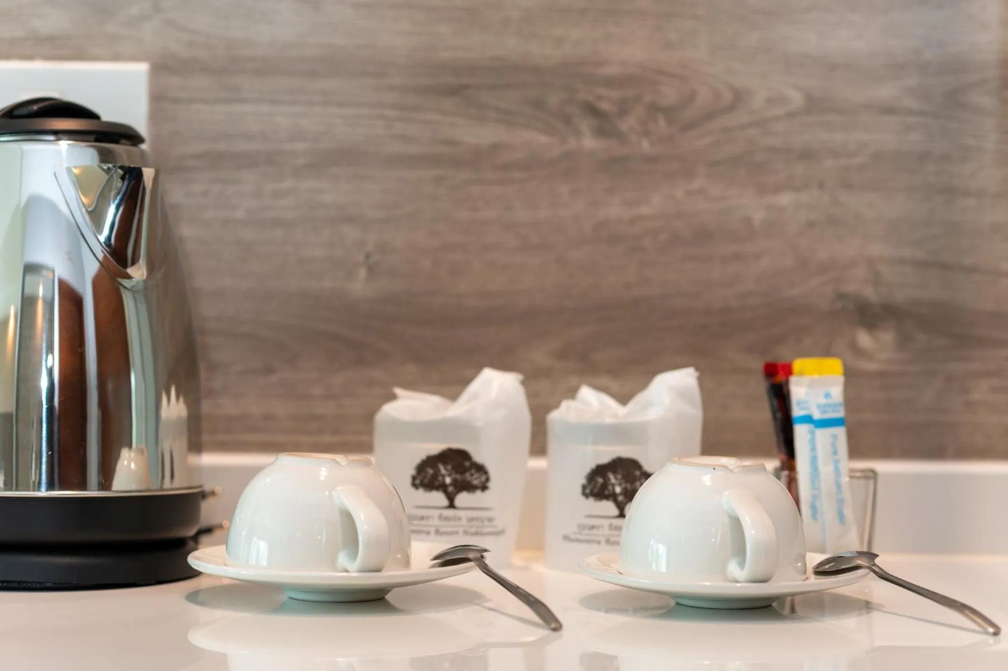 Coffee/tea facilities in Phumontra Resort Nakhon Nayok