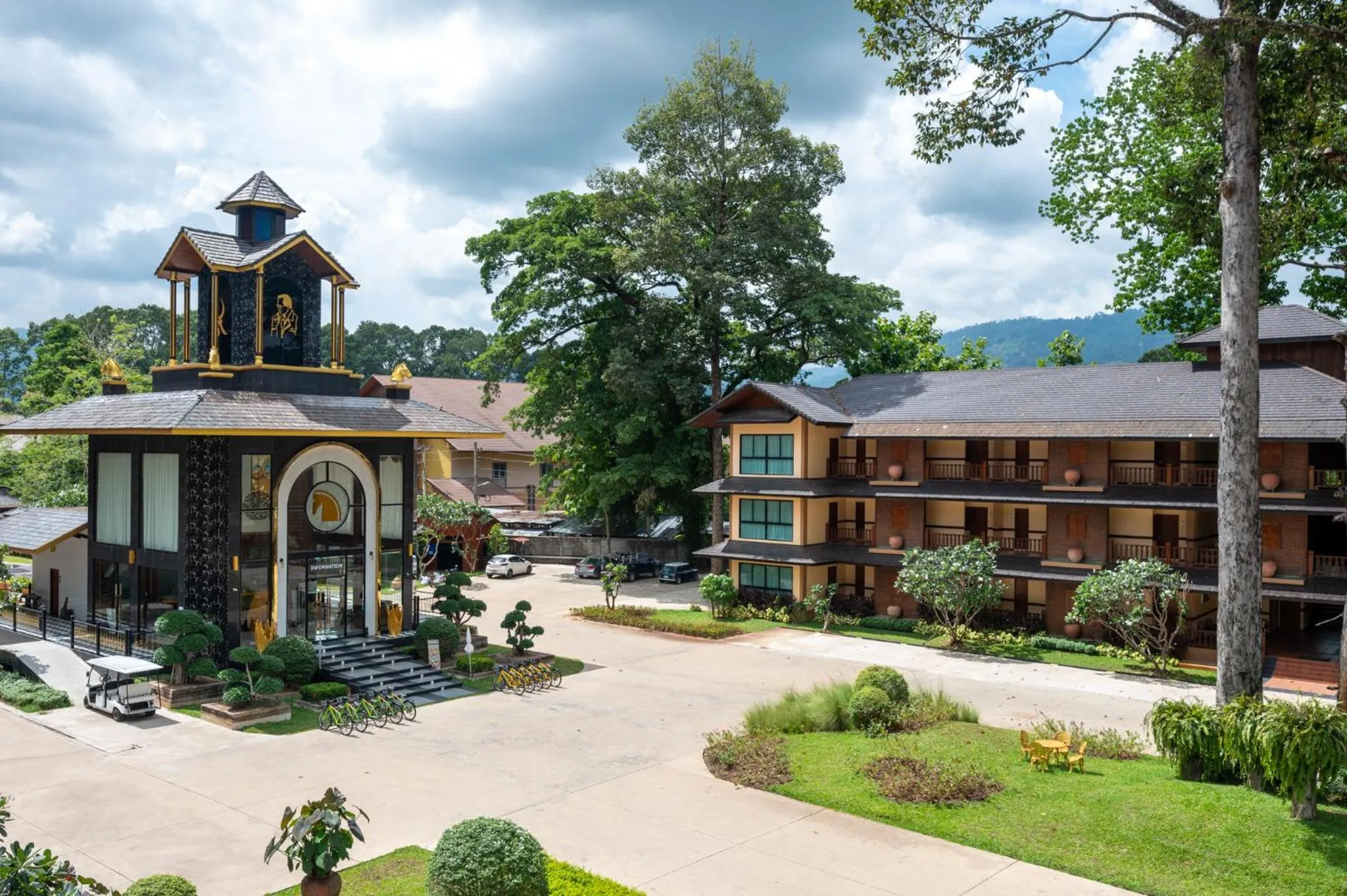 Property building in Phumontra Resort Nakhon Nayok