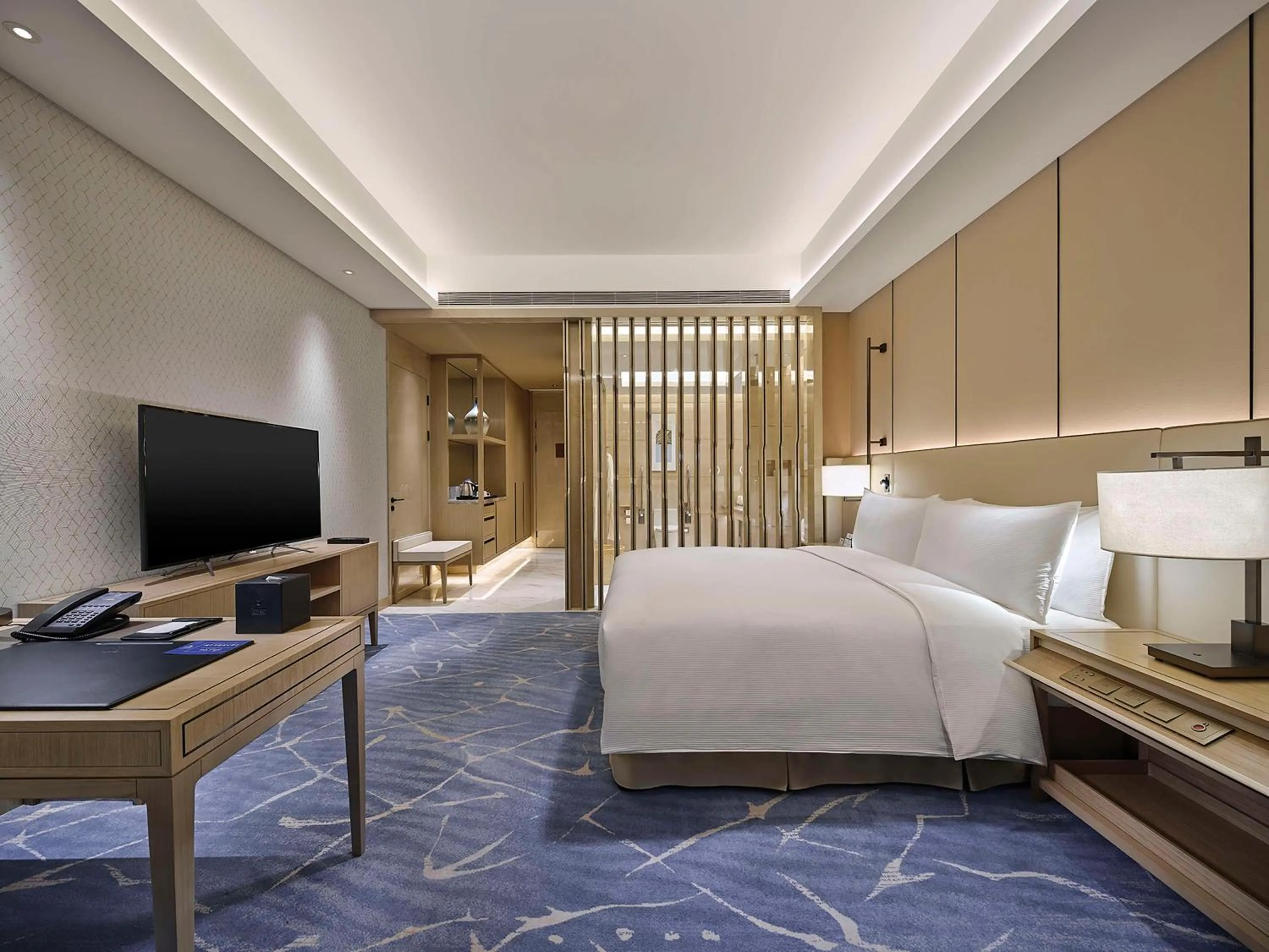 Photo of the whole room, Bed in Hilton Beijing Tongzhou